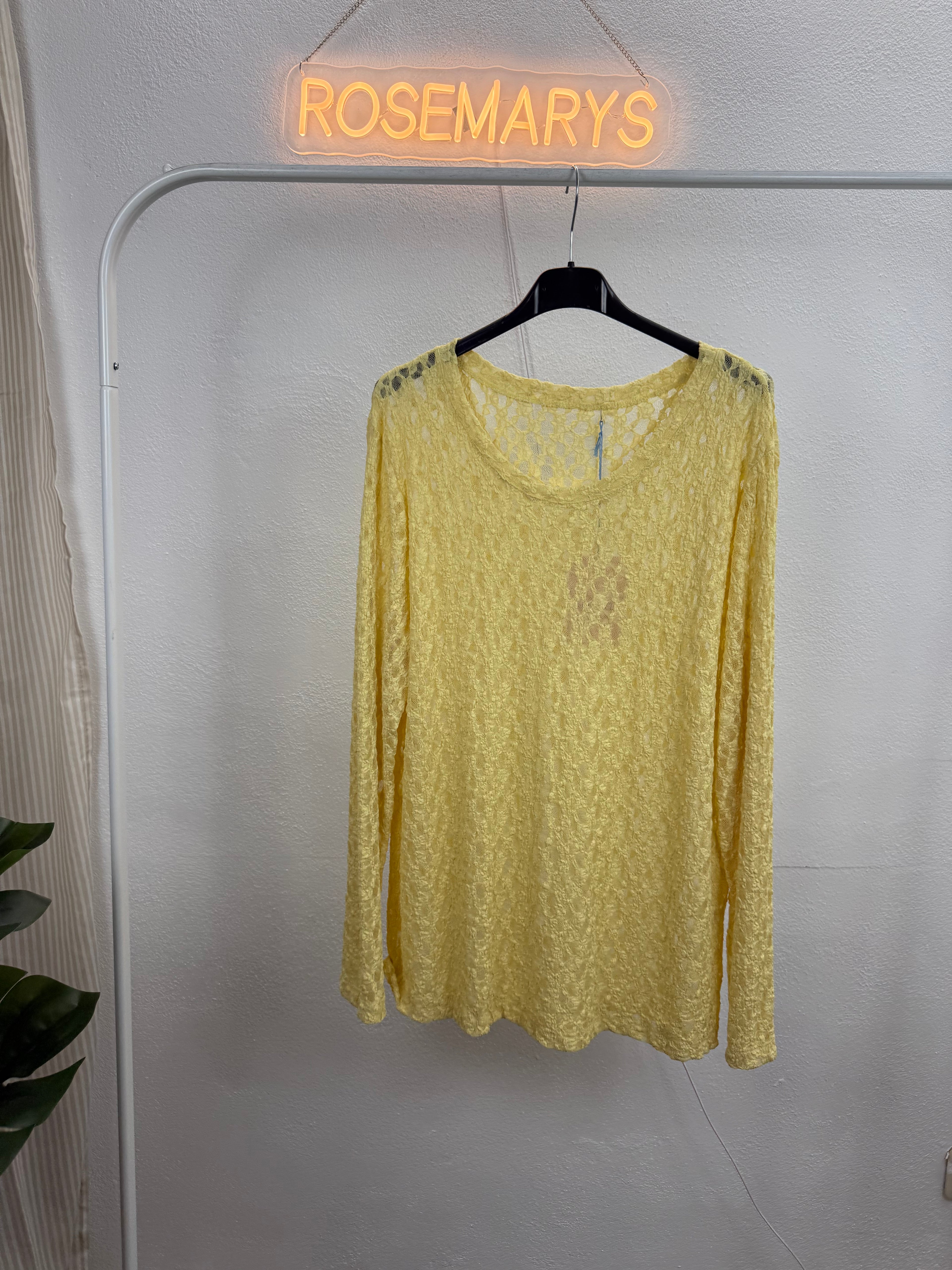 Leichtes Shirt mit Spitze - LUCY