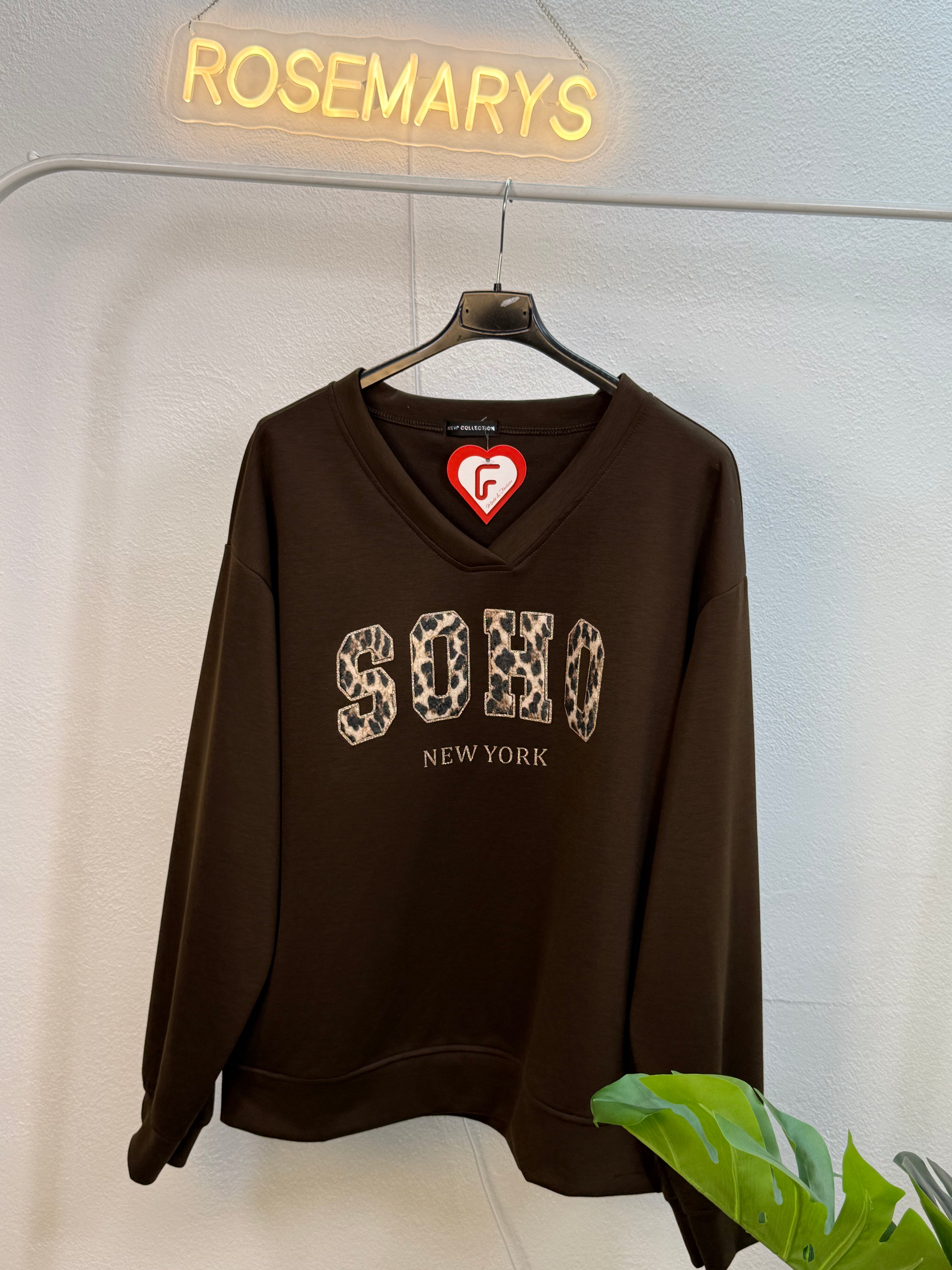 Soho Pullover – Leo Details 🐆✨- verschiedene Farben