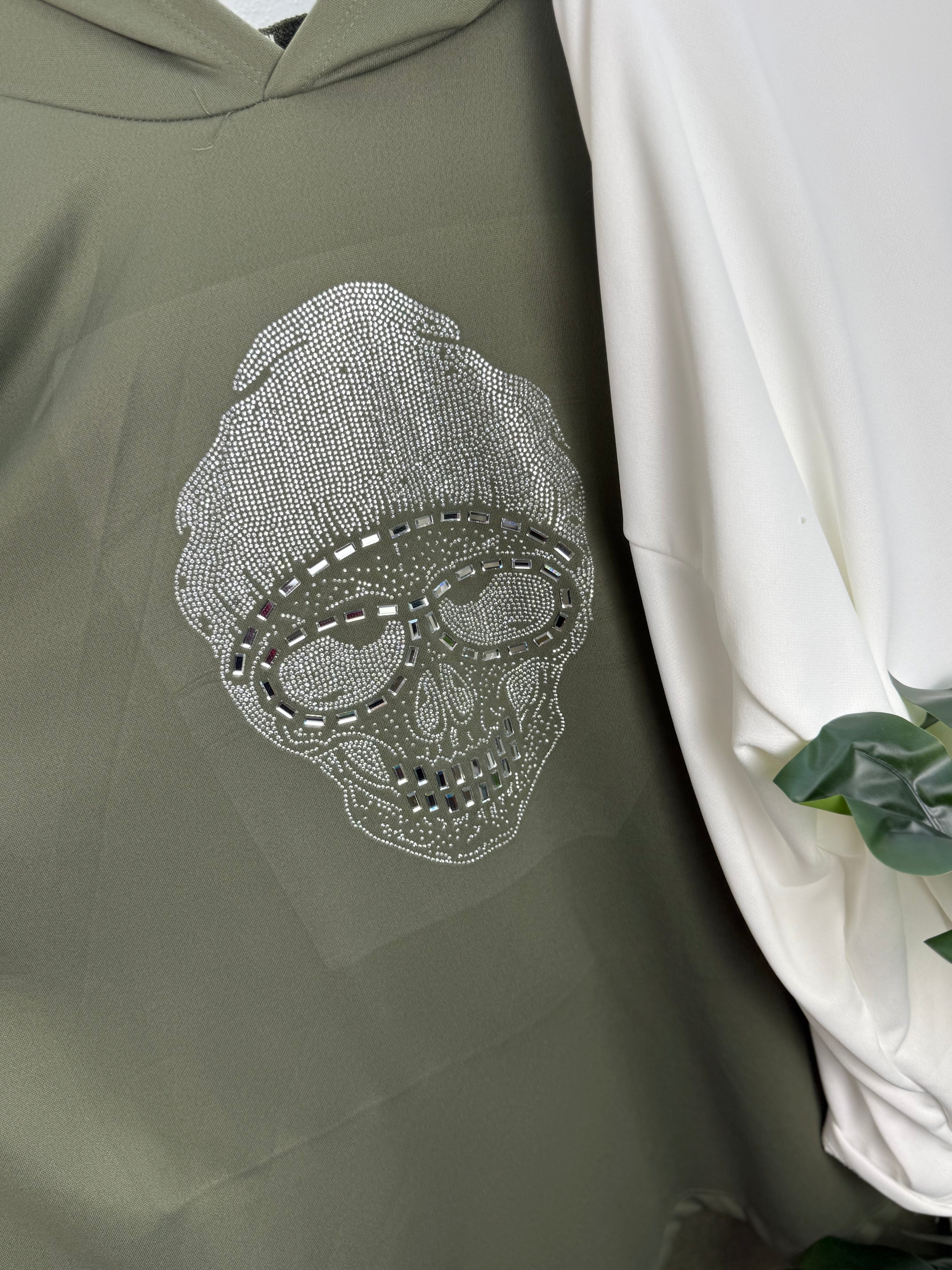 Ultra Oversize Hoodie mit Strass SKULL (Totenkopf)