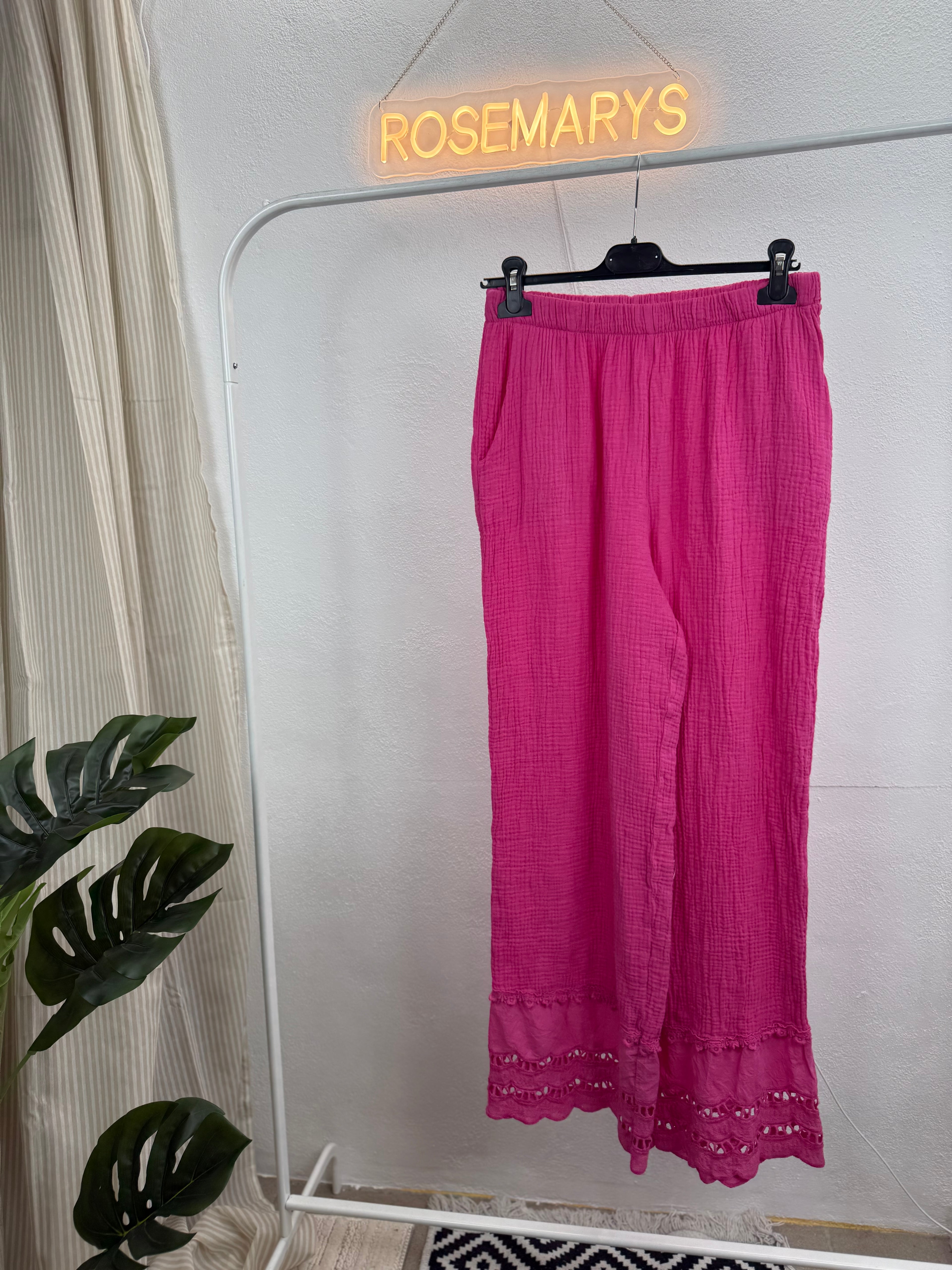 Musselinhose MARY - 100% Baumwolle mit Spitzendetail