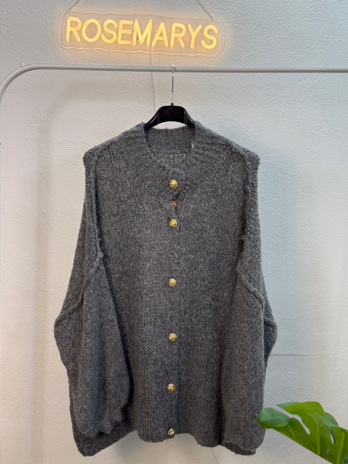Ultra Oversize Strickcardigan mit Knopfleiste