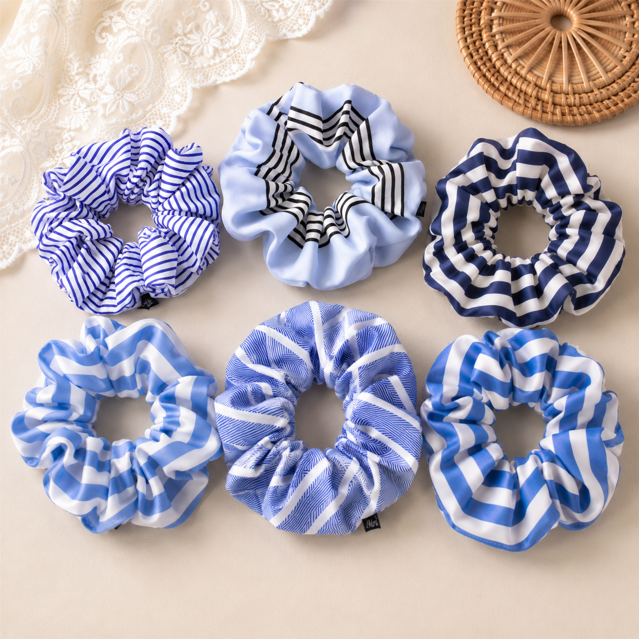 Scrunchie BLUE LINES - verschiedene Styles