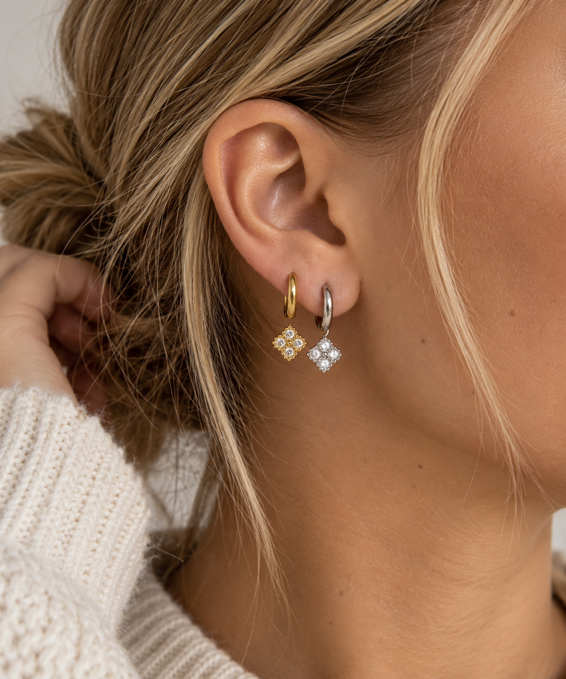 MINI CLOVER - Creolen mit Zirkonia-Steinen - Edelstahl