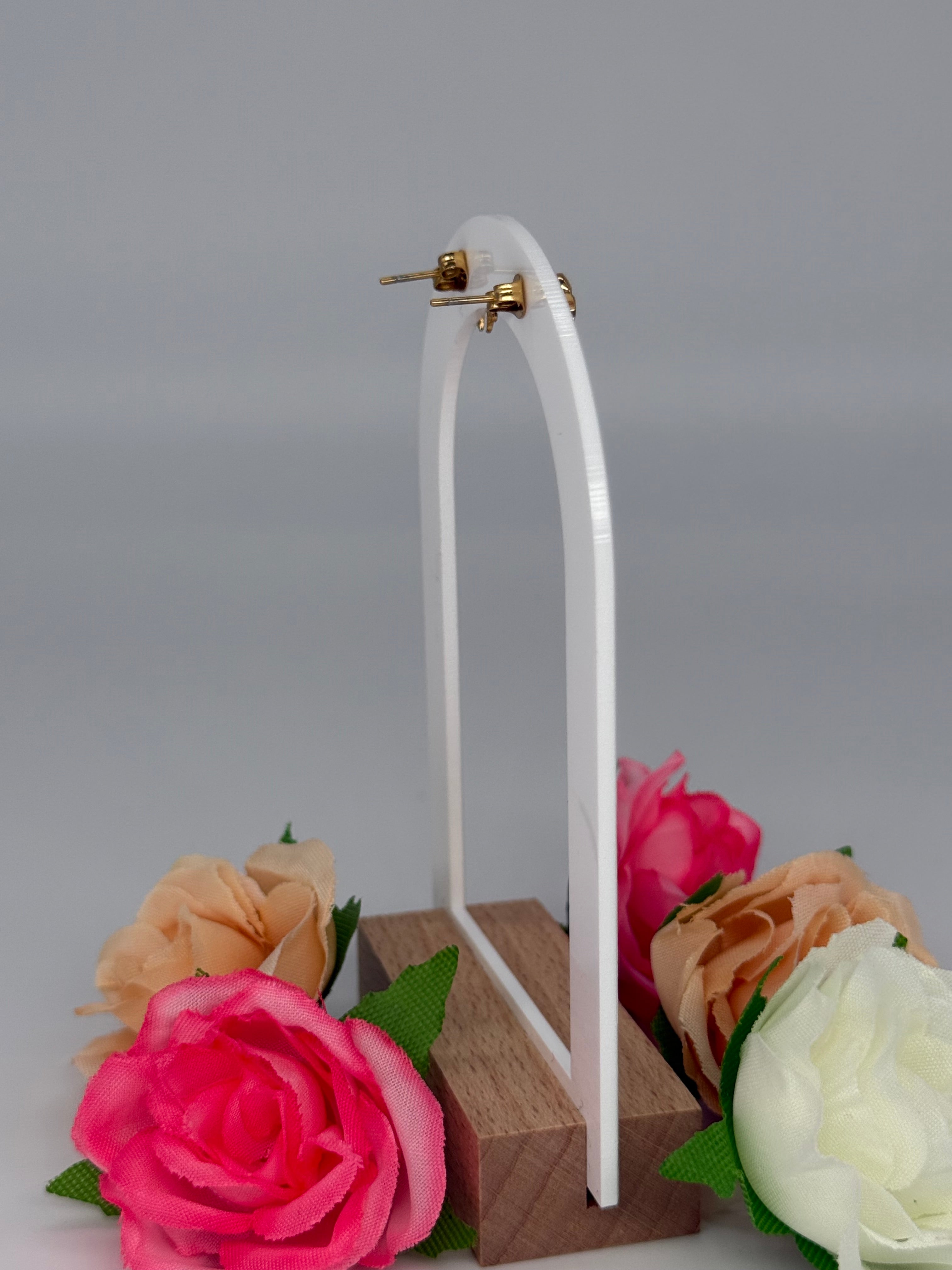 Ohrstecker SUSI - im Schleifendesign