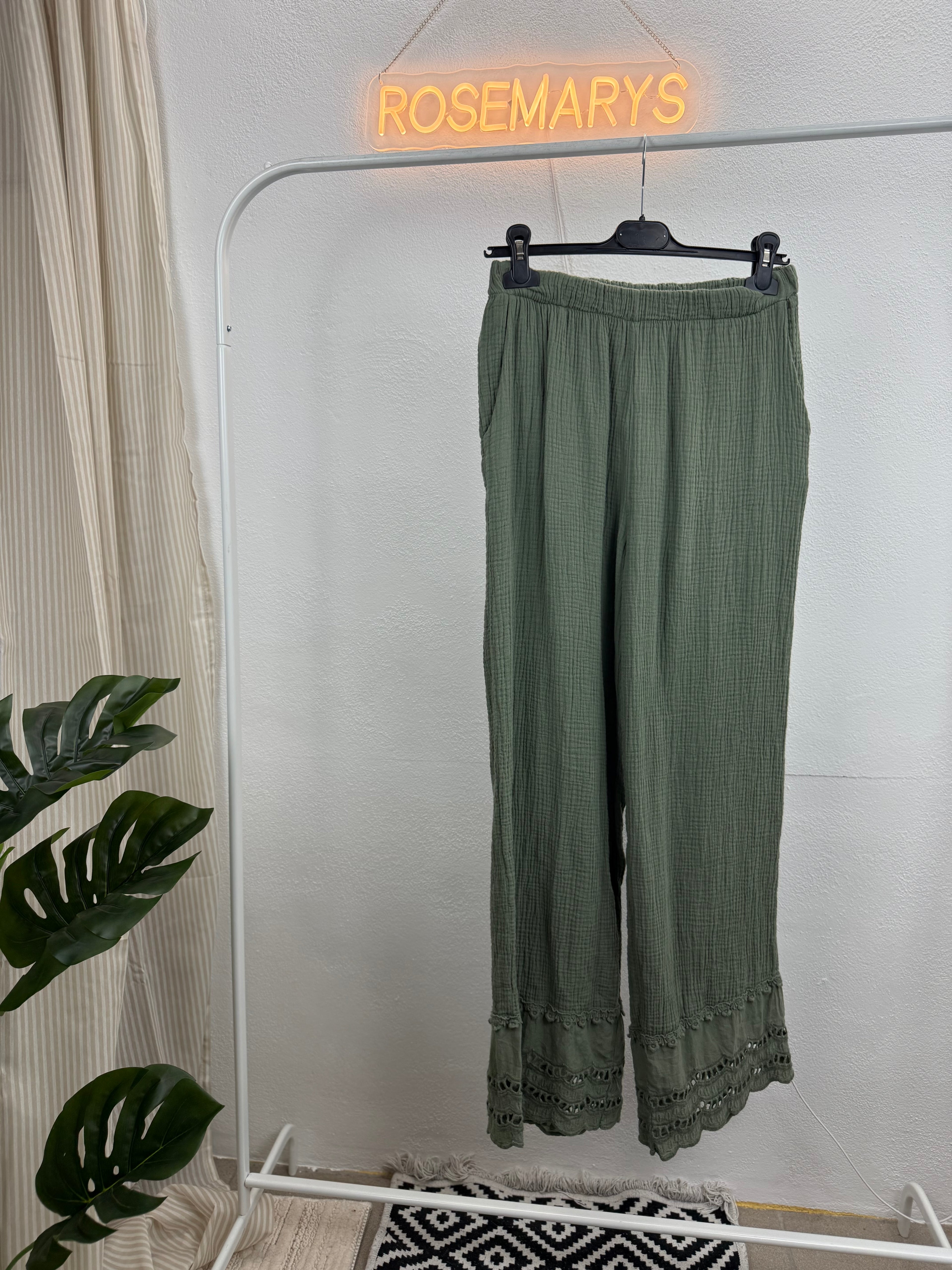 Musselinhose MARY - 100% Baumwolle mit Spitzendetail