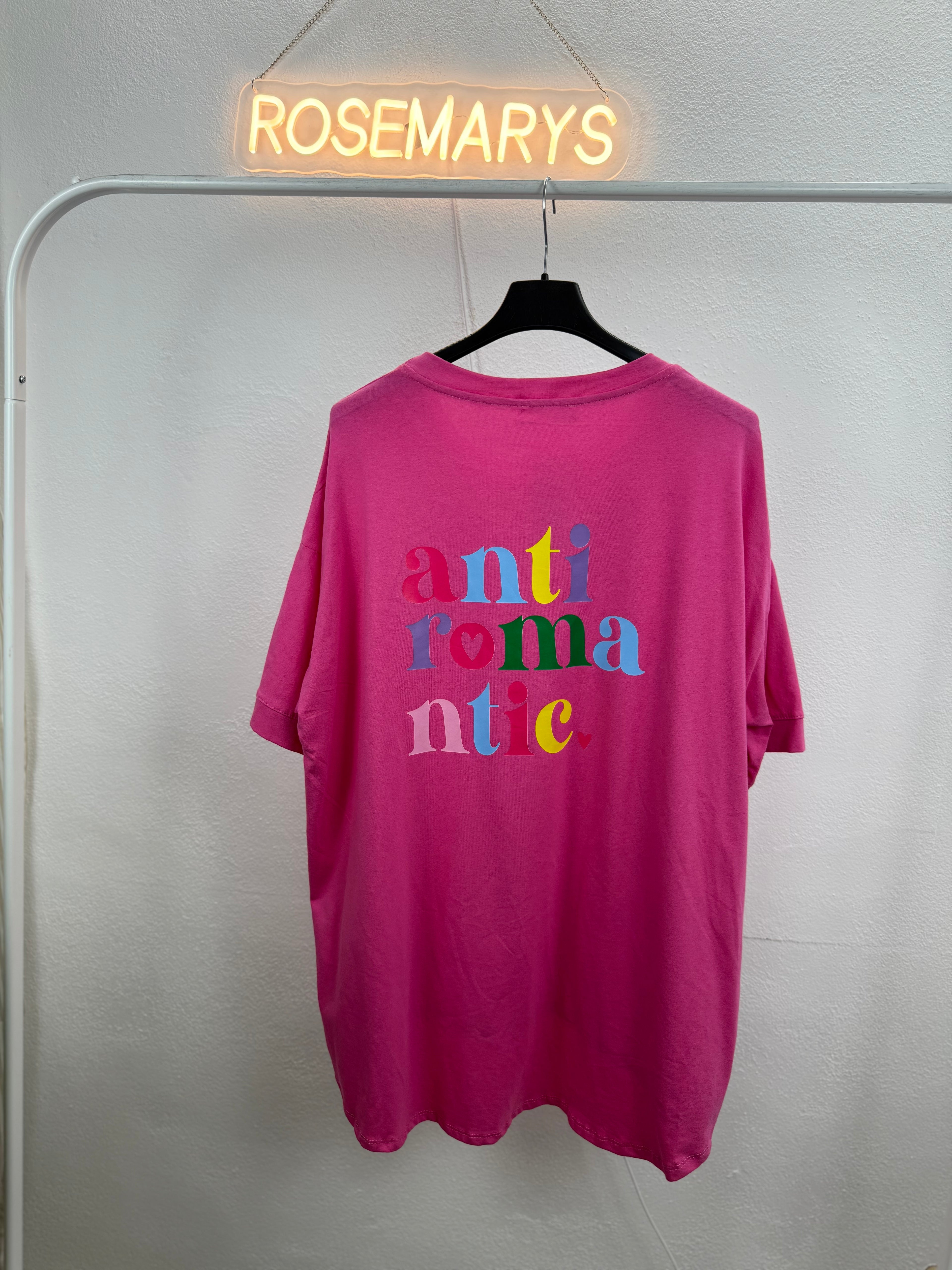 T-Shirt ANTI ROMANTIC - verschiedene Farben