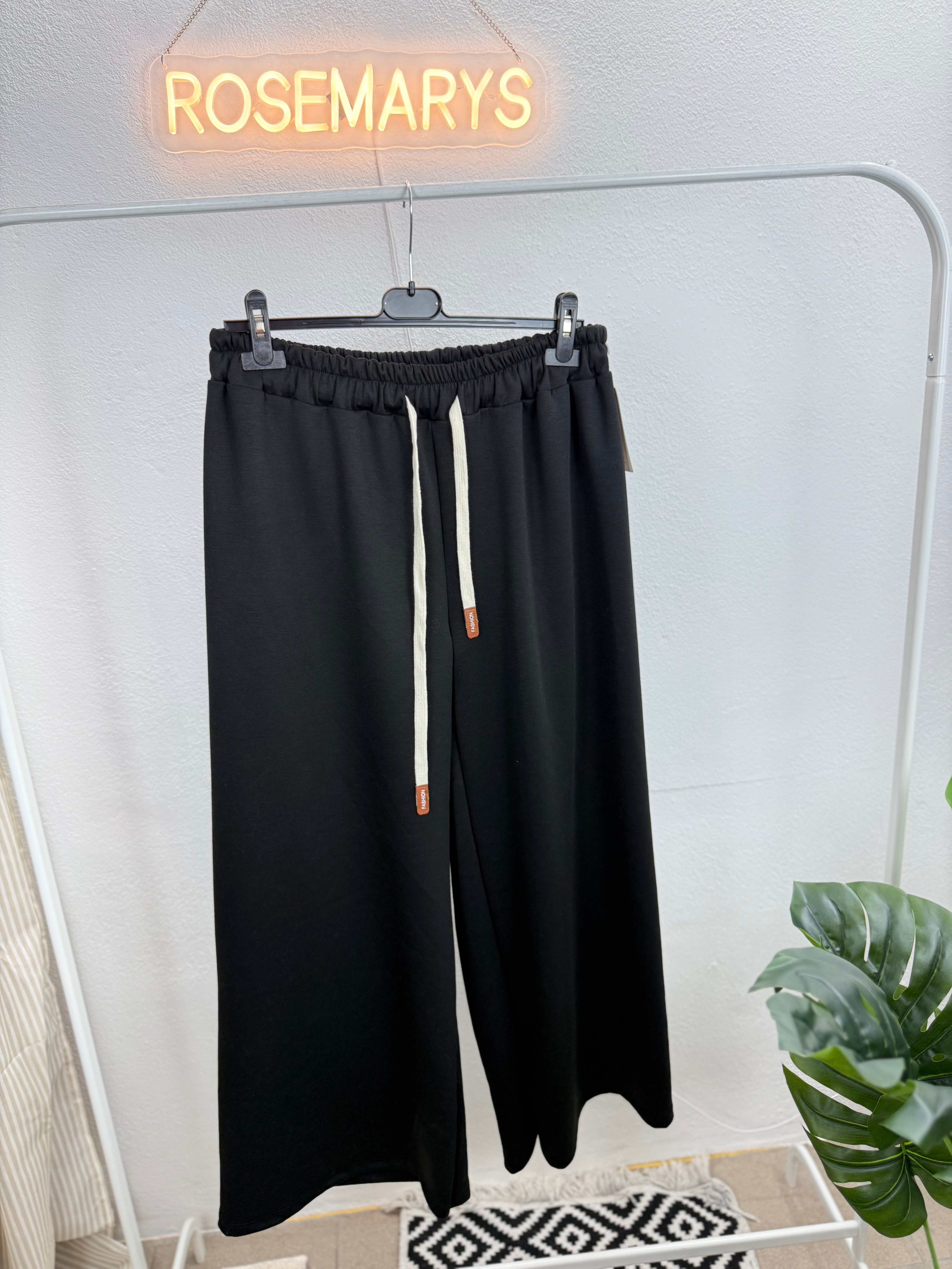 Weite Hose AMY - aus Butterstoff