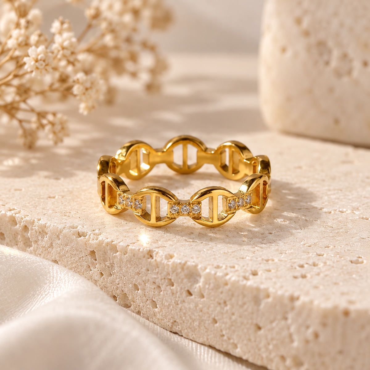 CELIA Ring - 18K vergoldeter Edelstahl mit Zirkonia-Steinen