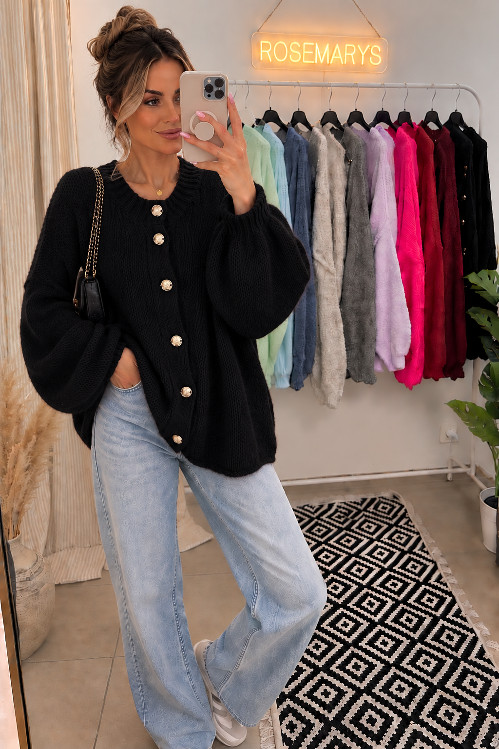Oversize-Strickcardigan mit goldener Knopfleiste – MIDI SIZE - Passt bis 44/46