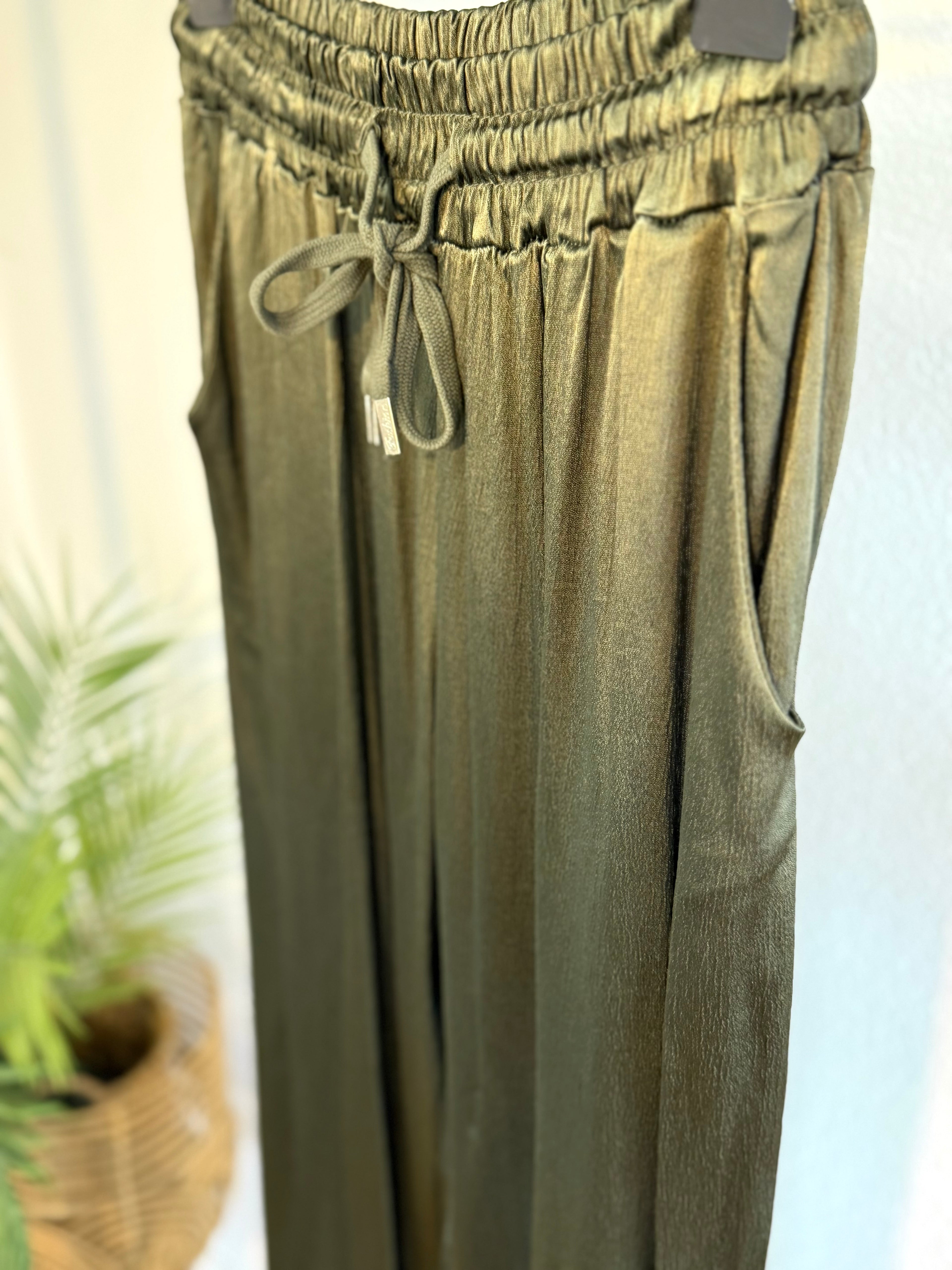 Elegante Satin-Hose mit Glanzfinish