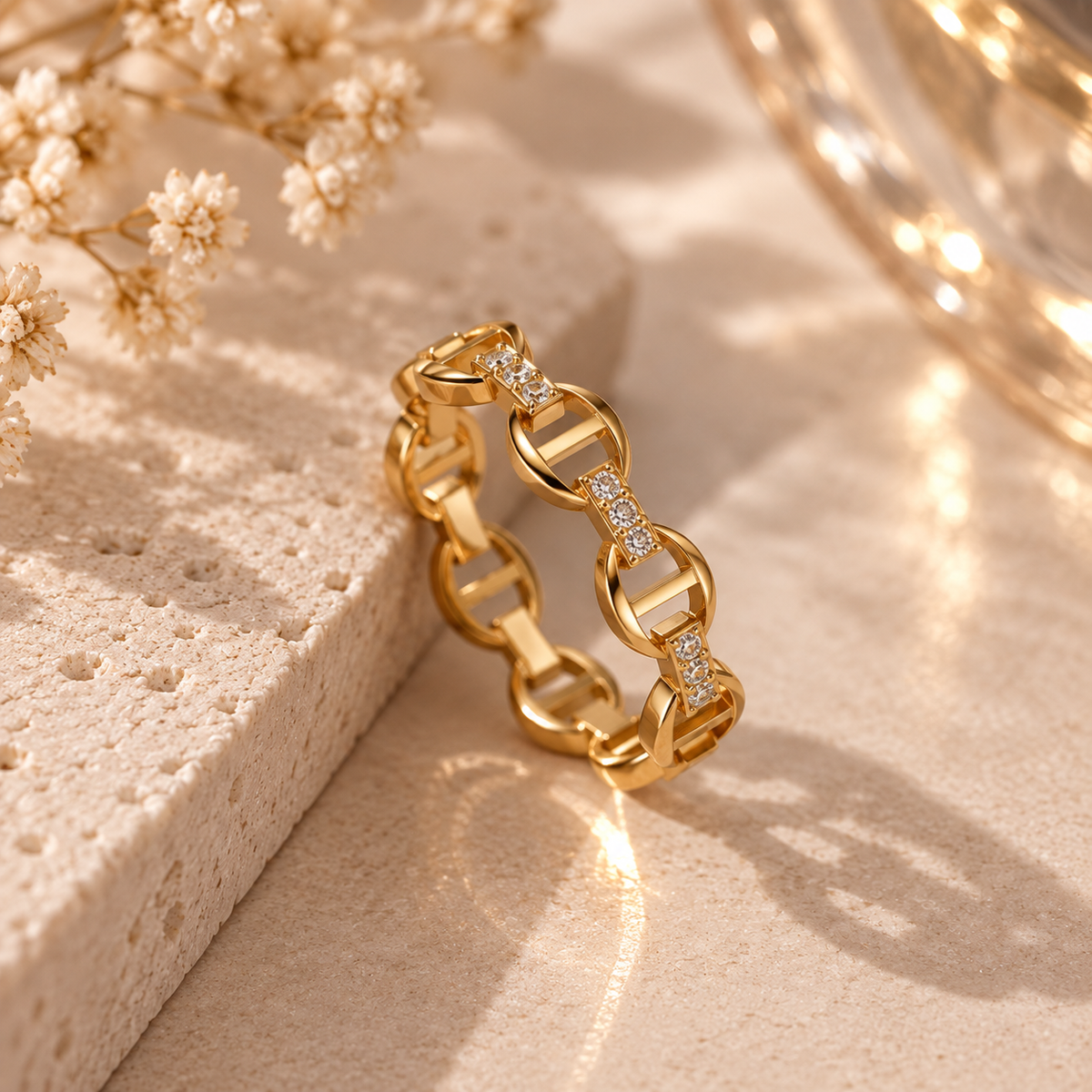 CELIA Ring - 18K vergoldeter Edelstahl mit Zirkonia-Steinen