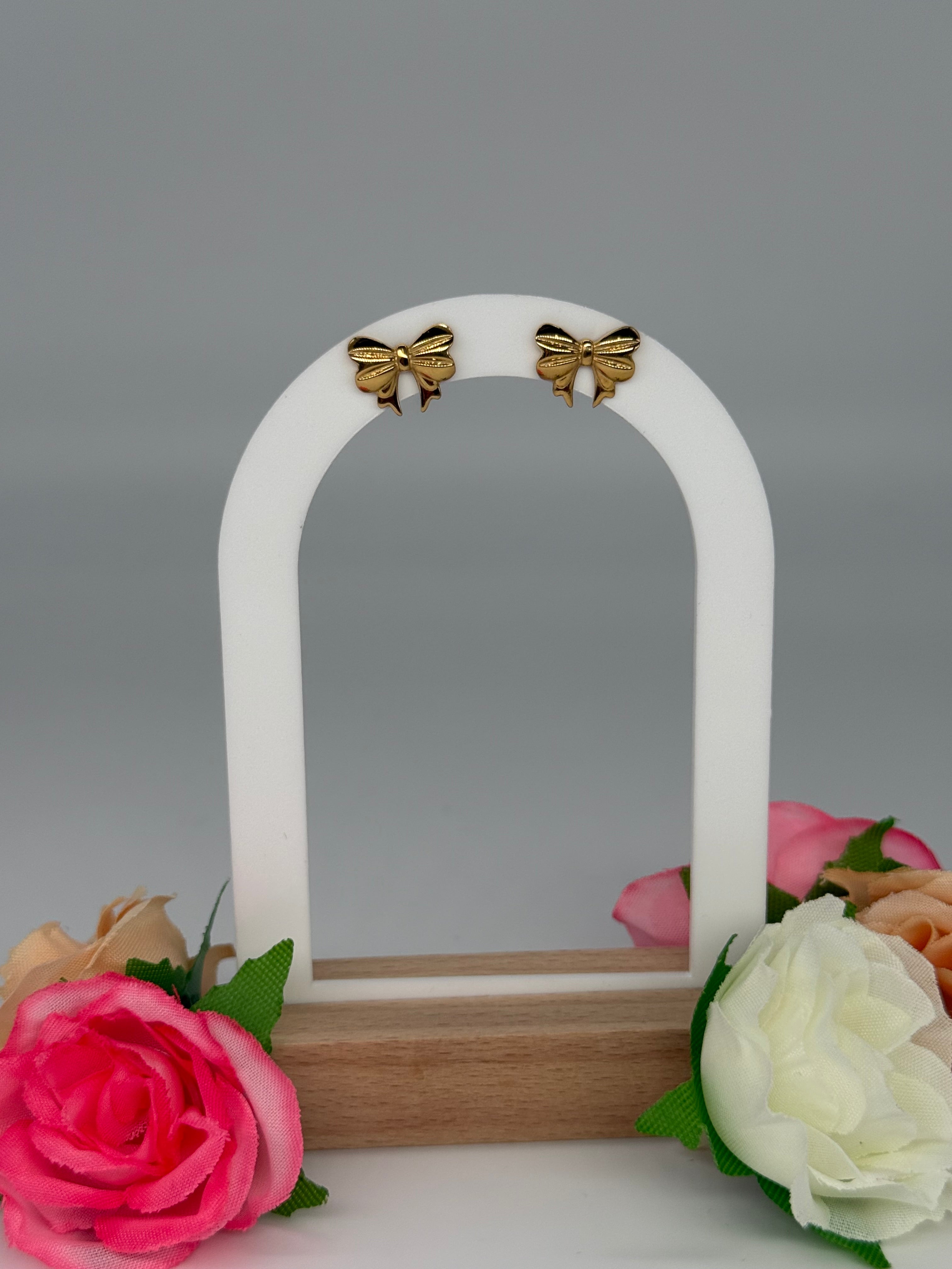 Ohrstecker SUSI - im Schleifendesign