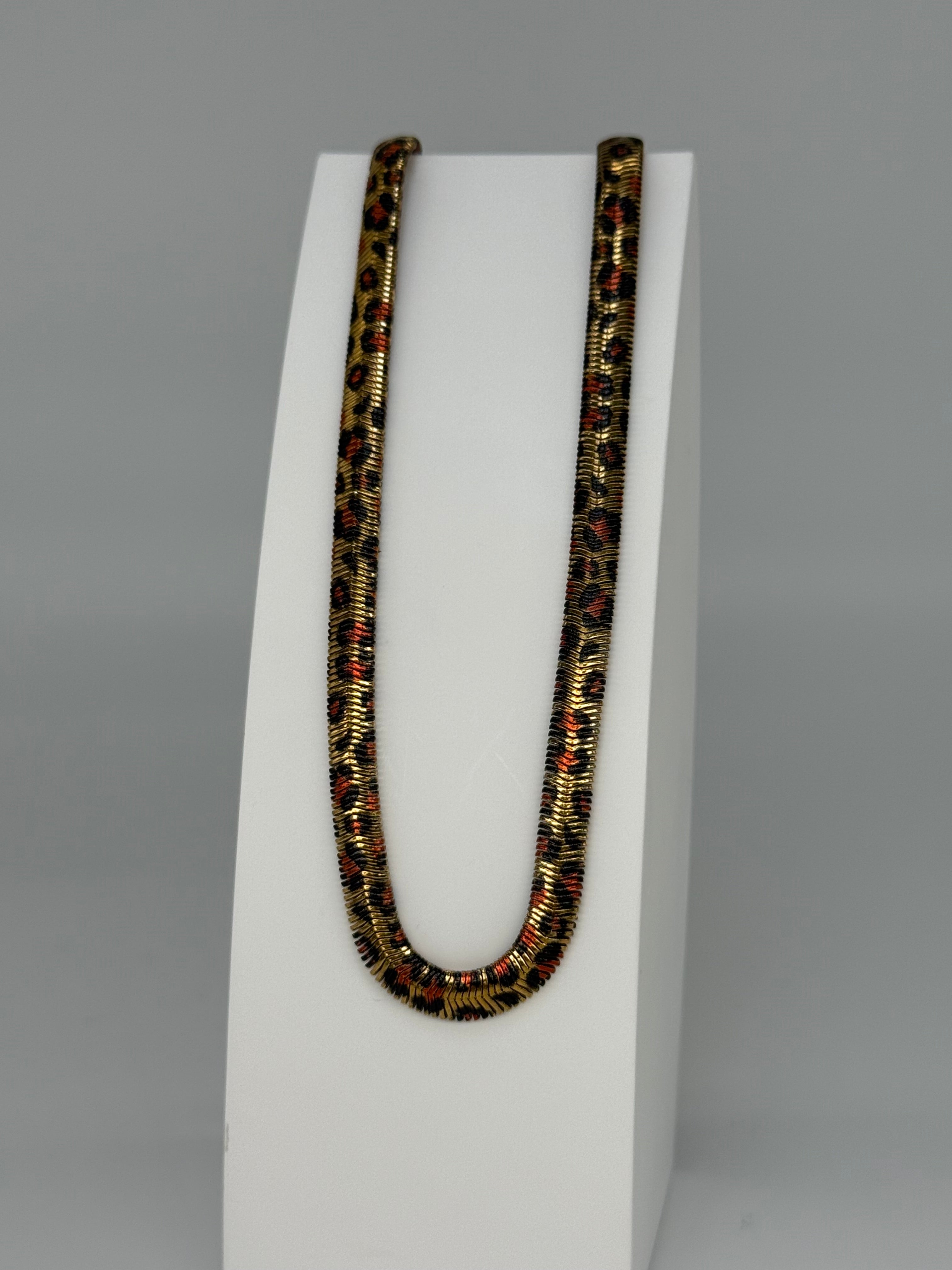Elegante Snake Kette mit Leomuster