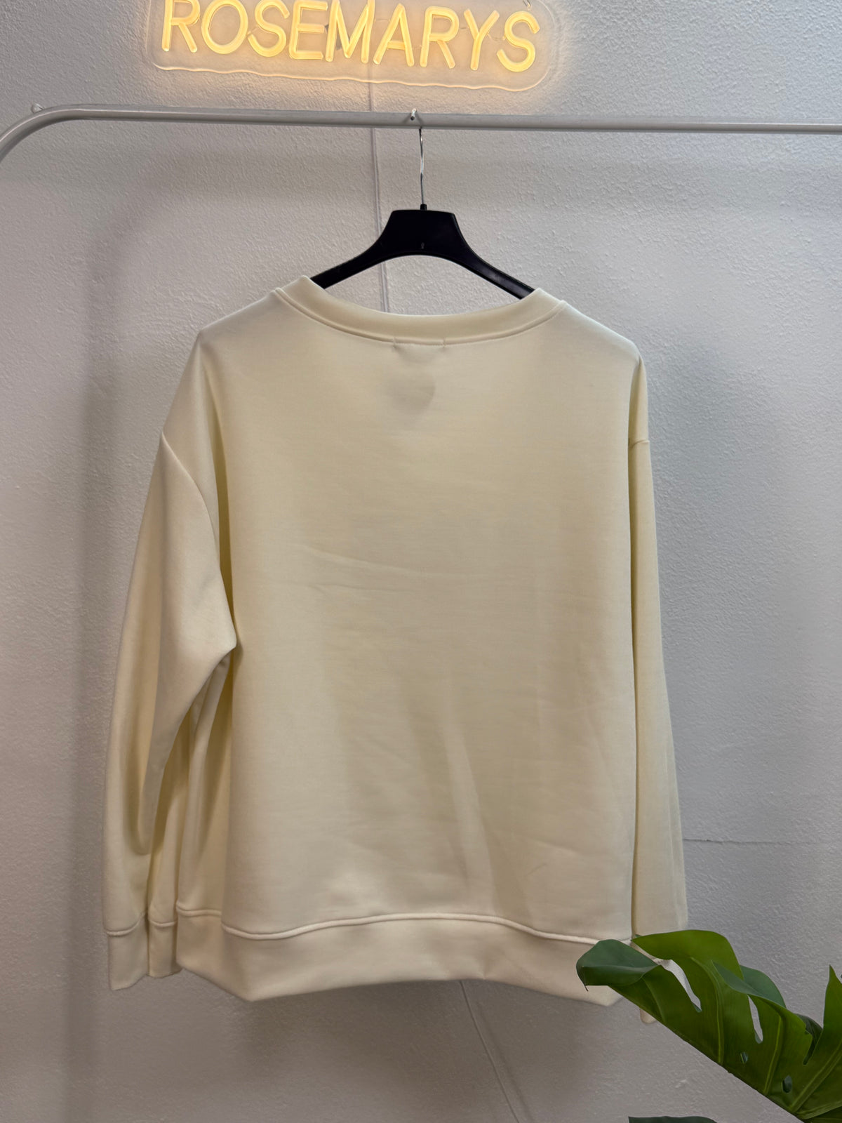 Soho Pullover – Leo Details 🐆✨- verschiedene Farben
