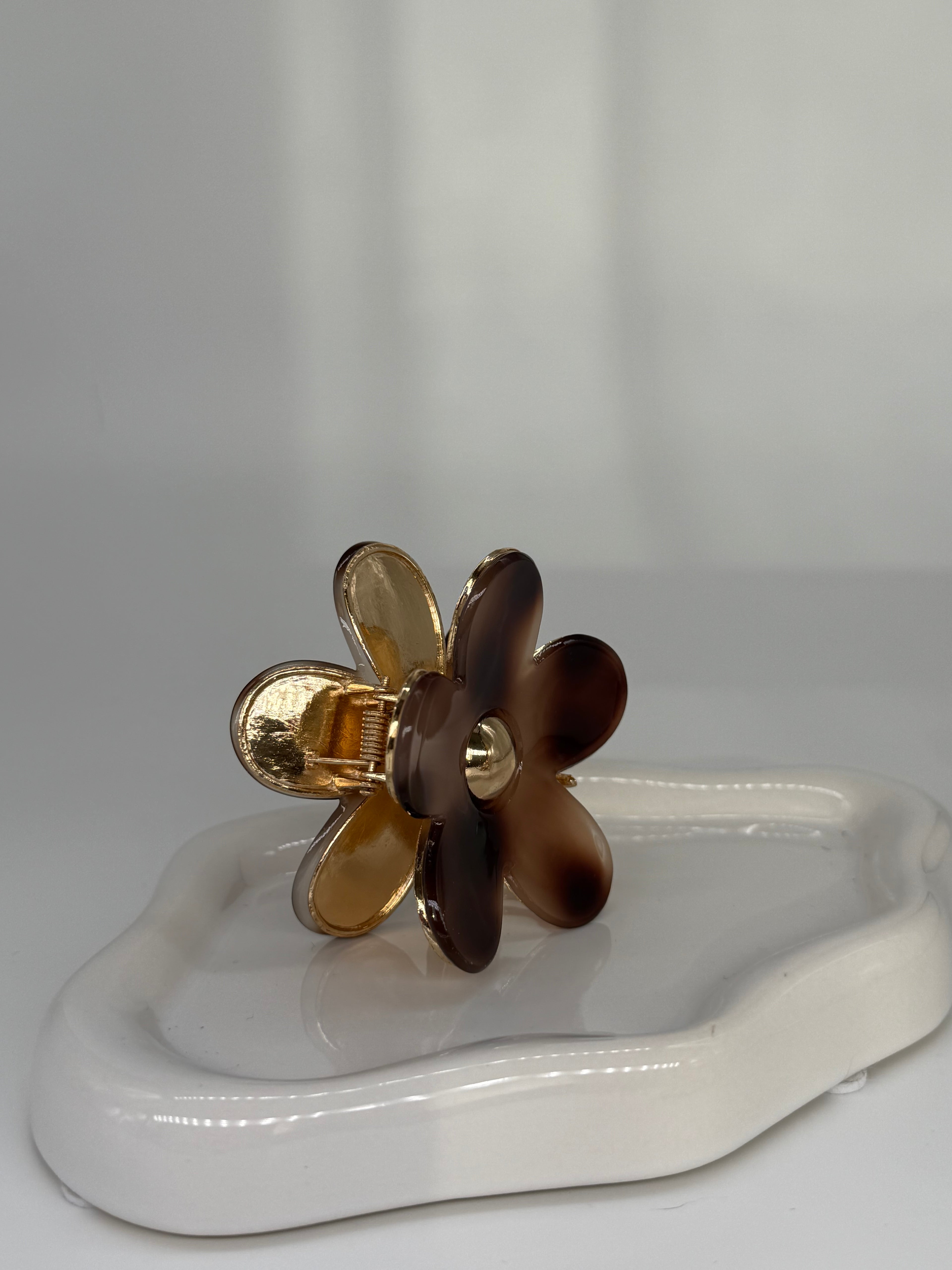 Bloom Haarklammer - chic und elegant.