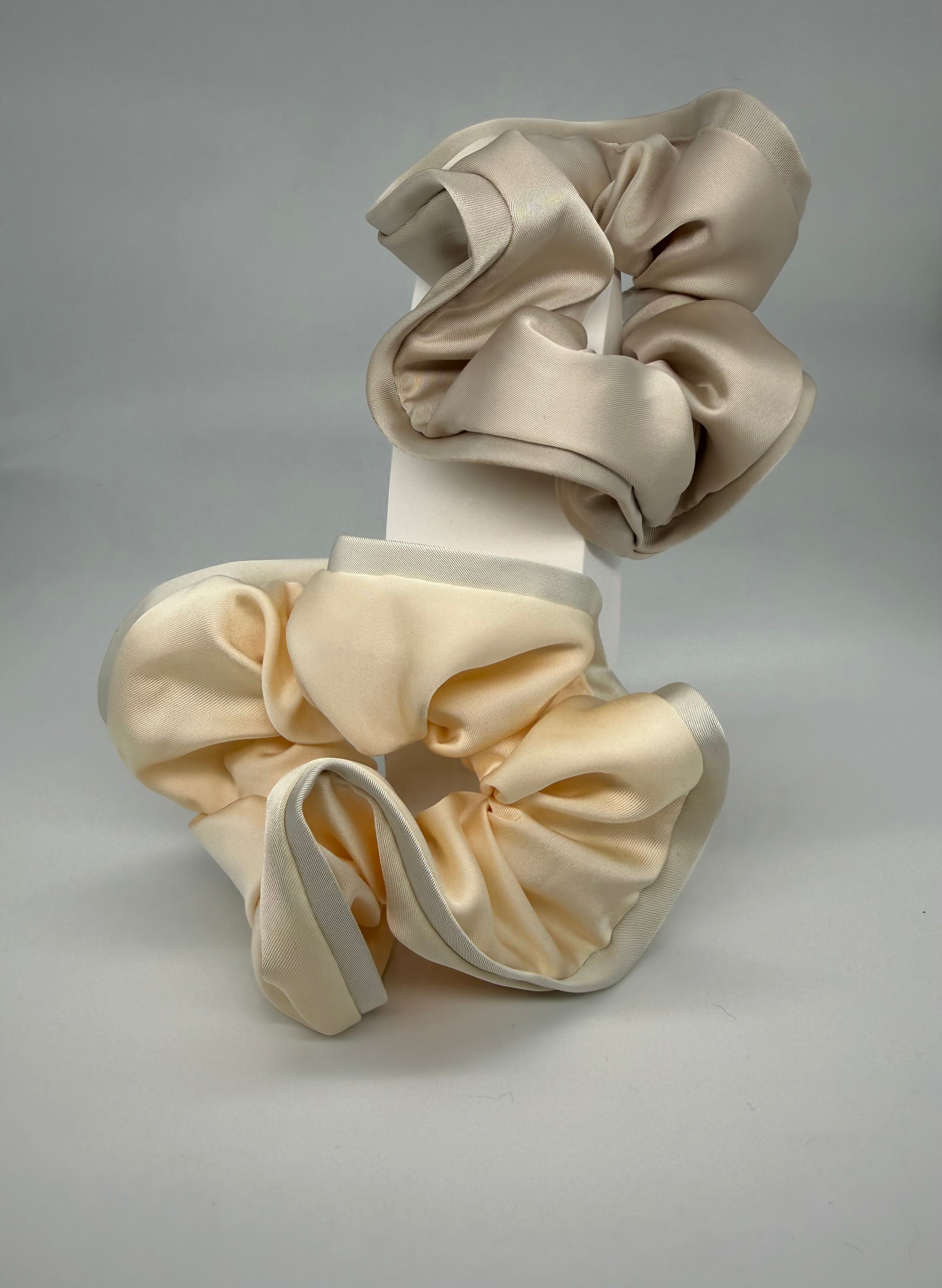 Scrunchie Flora in Seidenoptik MAXI Size