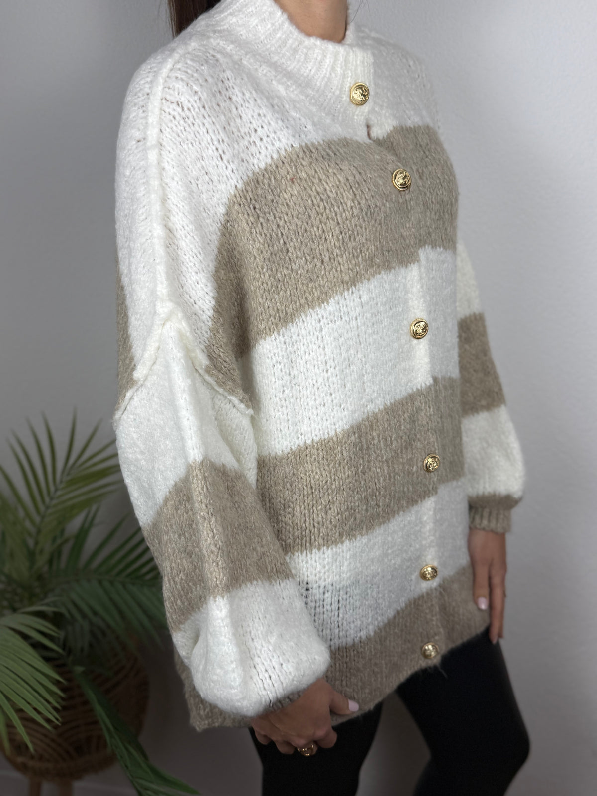 Ultra Oversize Cardigan gestreift mit Knopfleiste