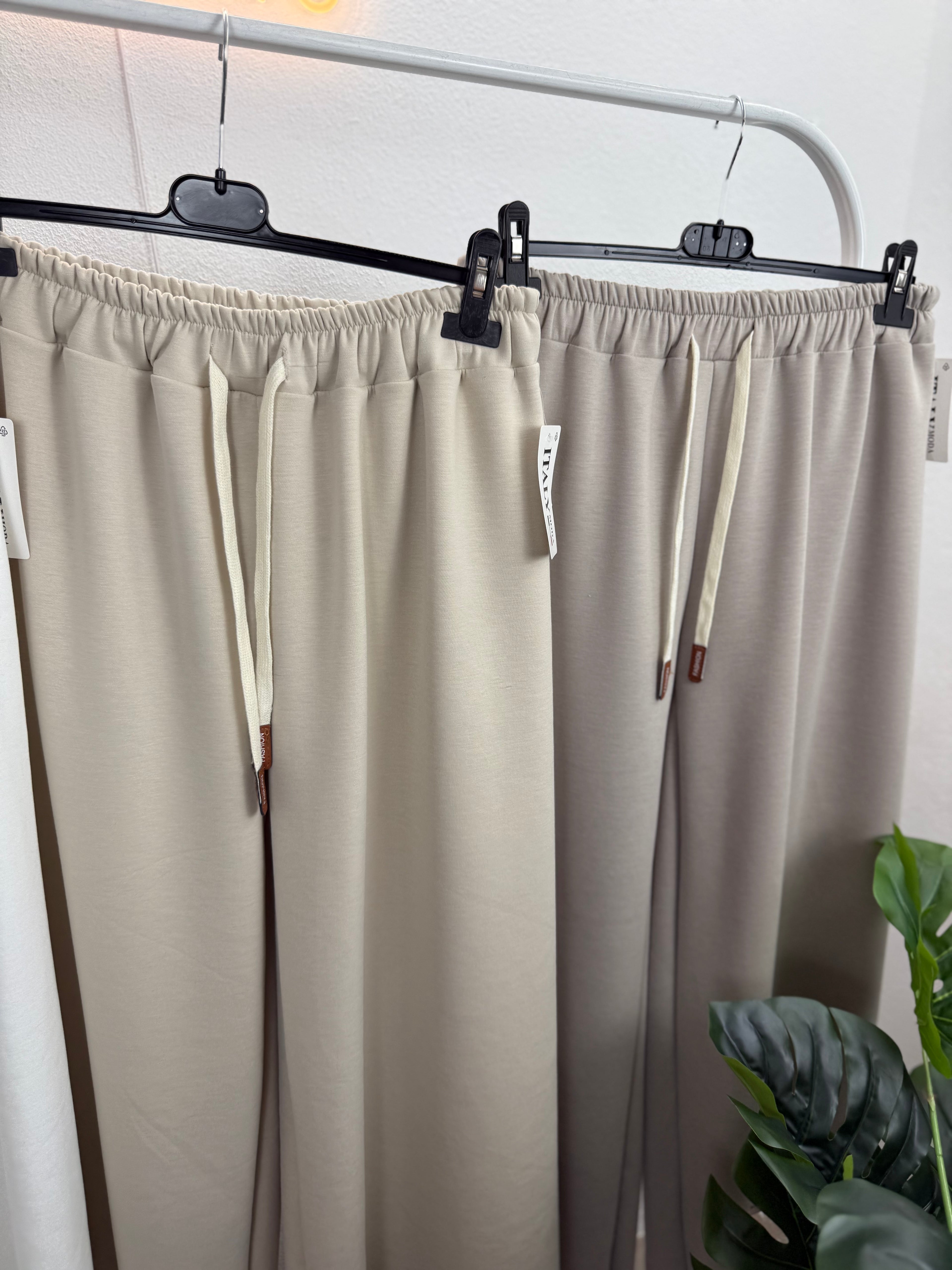 Weite Hose AMY - aus Butterstoff