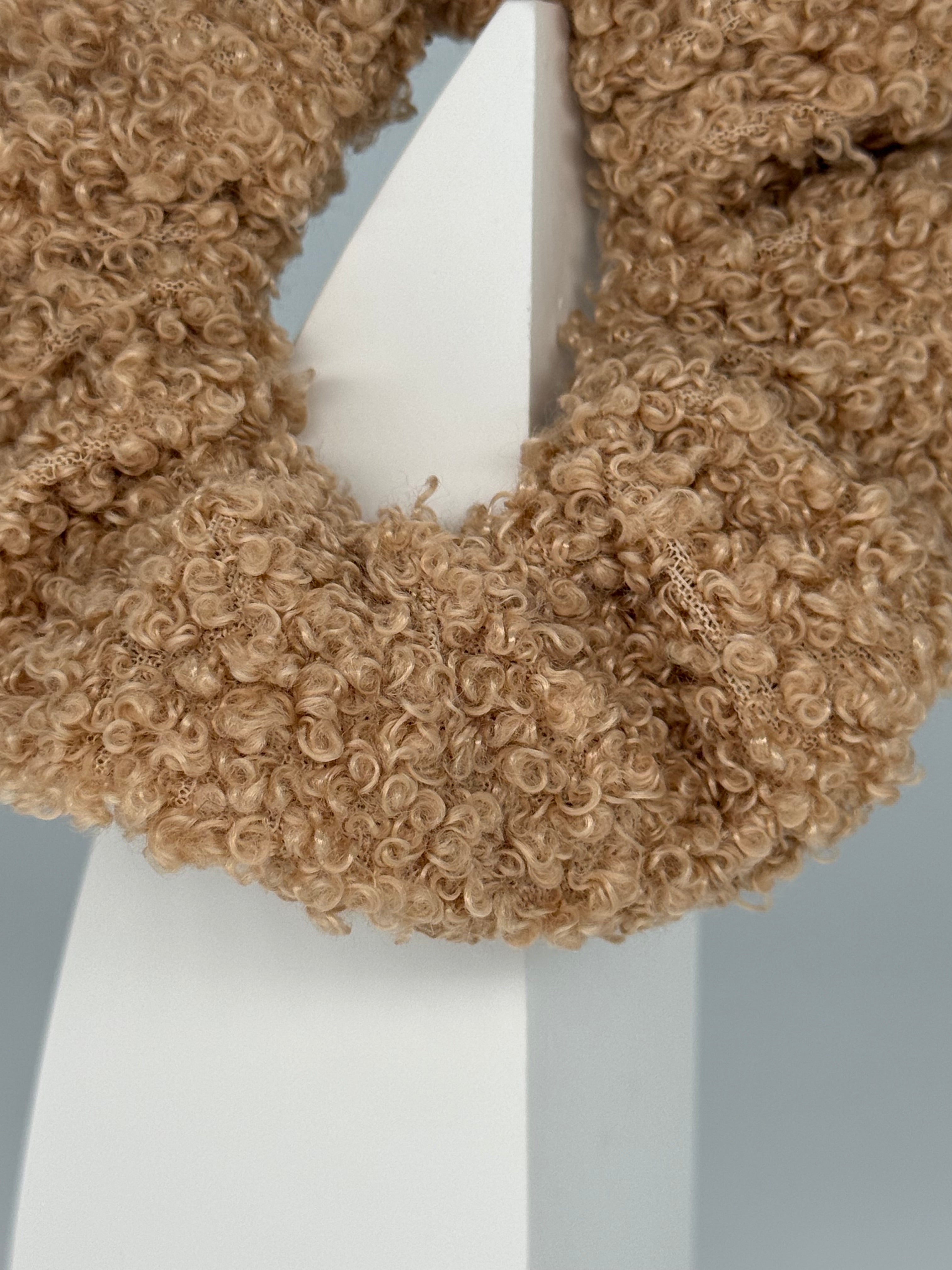 Scrunchie Teddy (Bouclé) MIDI Size
