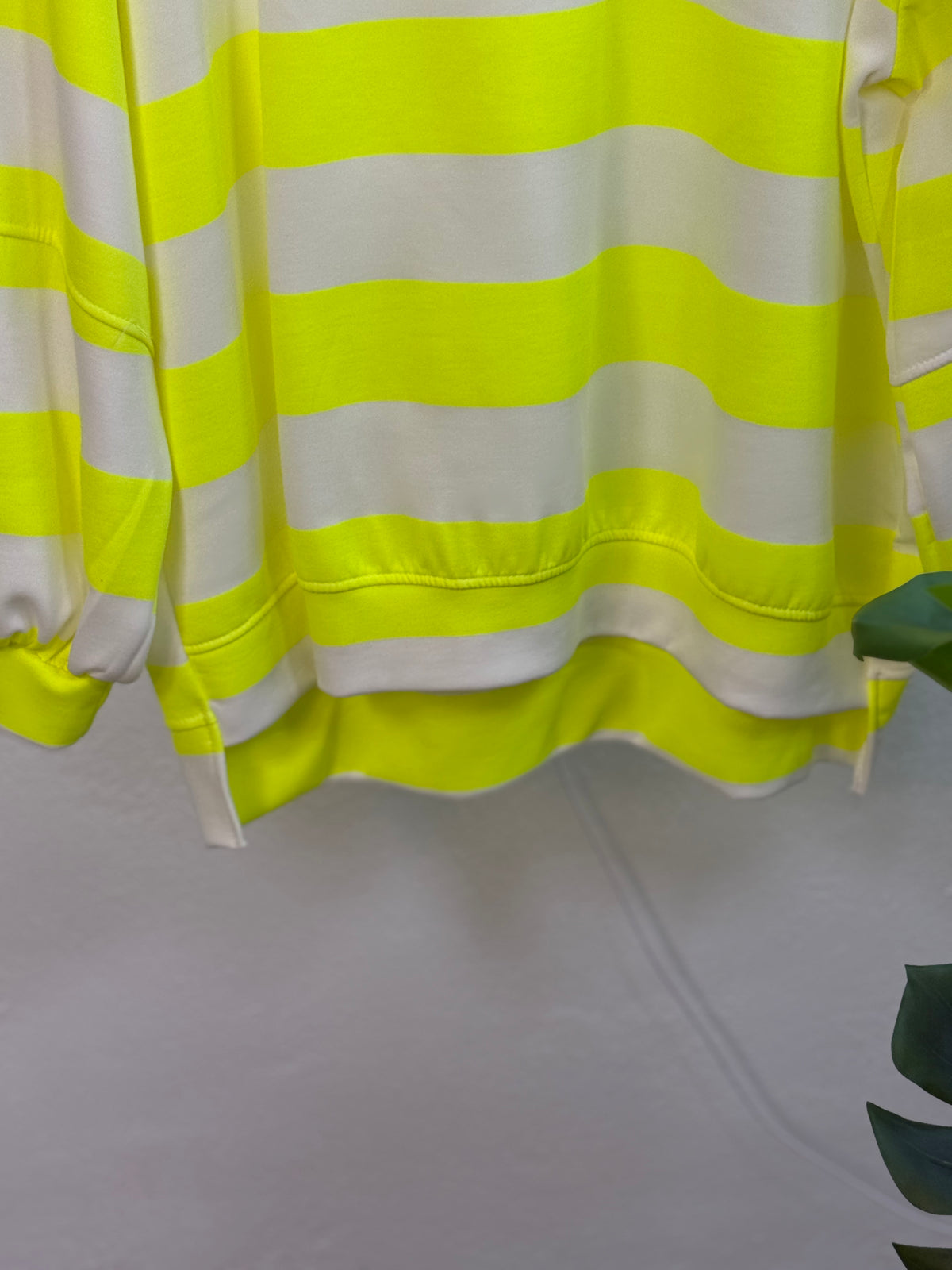 Color Crush Oversize-Pullover 🌈 - mit Streifen