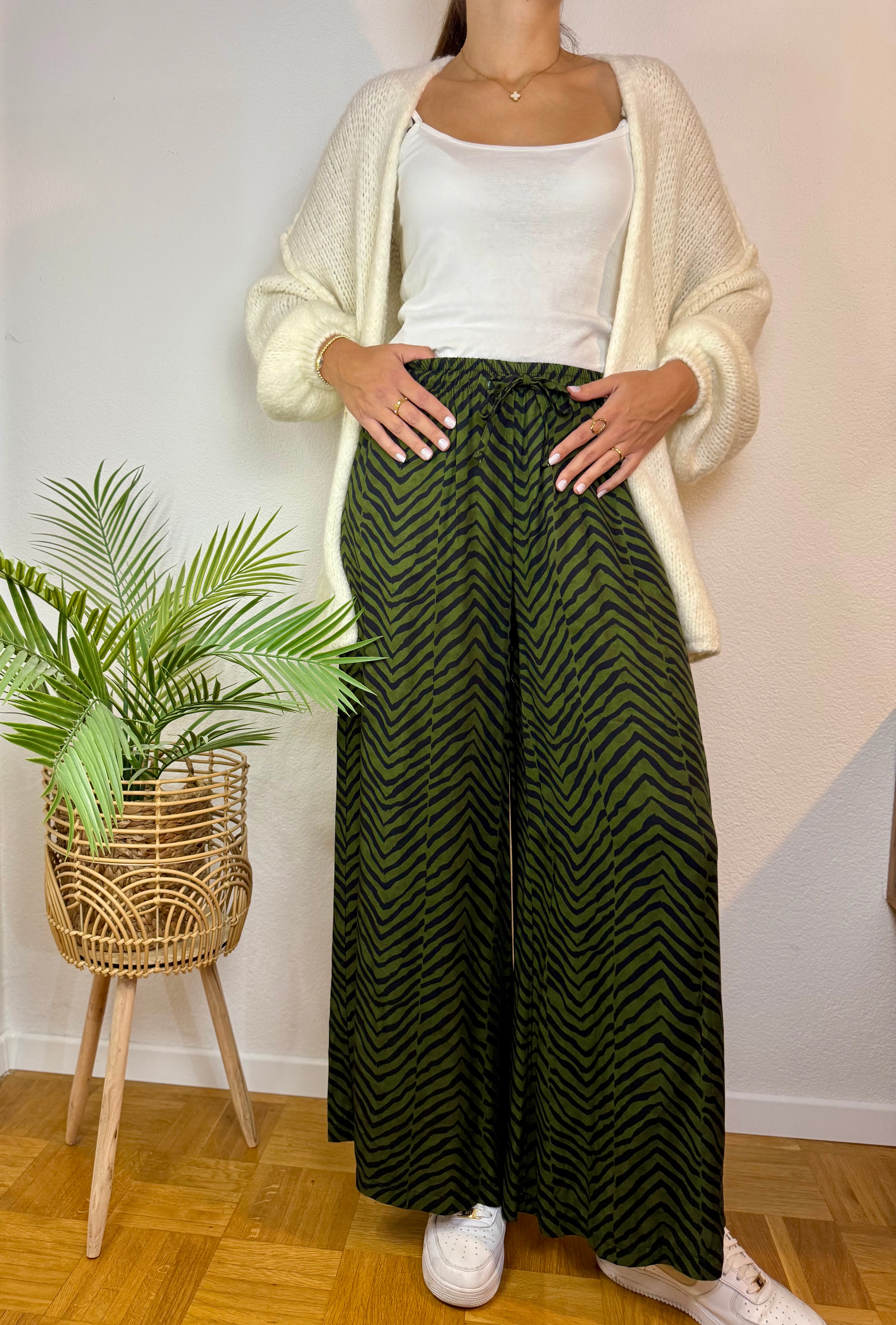 Wide leg Hose mit Streifenmuster