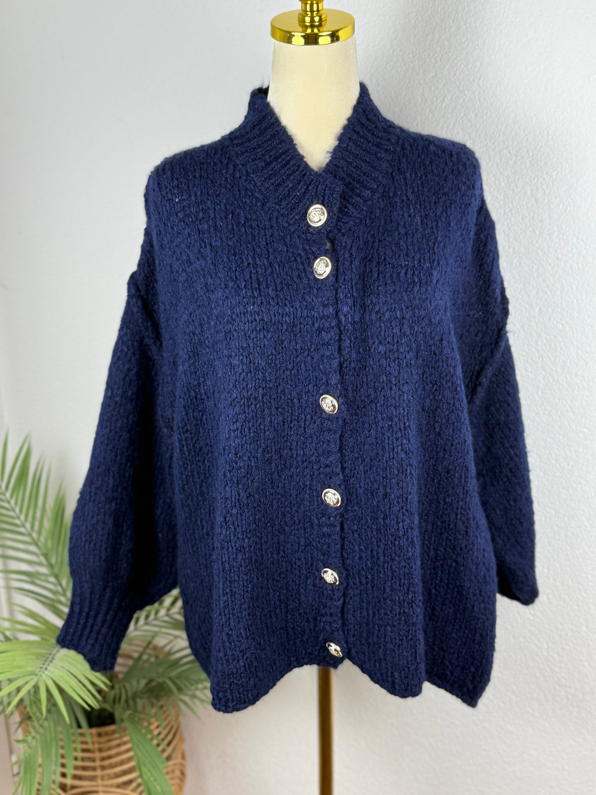 Ultra Oversize Strickcardigan mit Knopfleiste