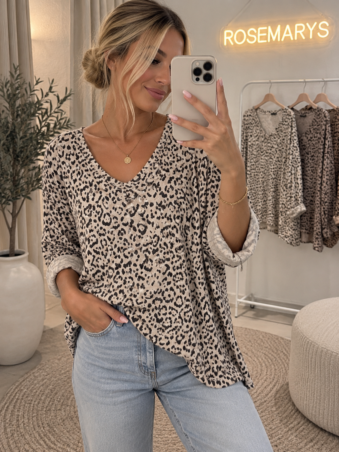 Ultra Soft Leo Pullover 🐆✨ - bis 44/46 tragbar - 4 Farben