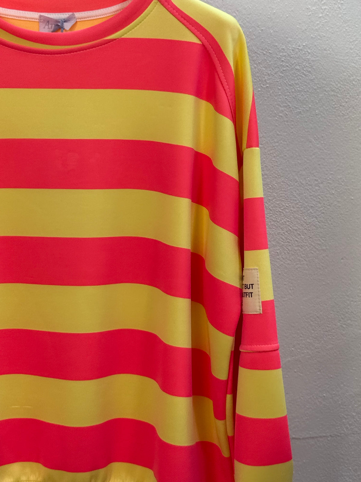Color Crush Oversize-Pullover 🌈 - mit Streifen