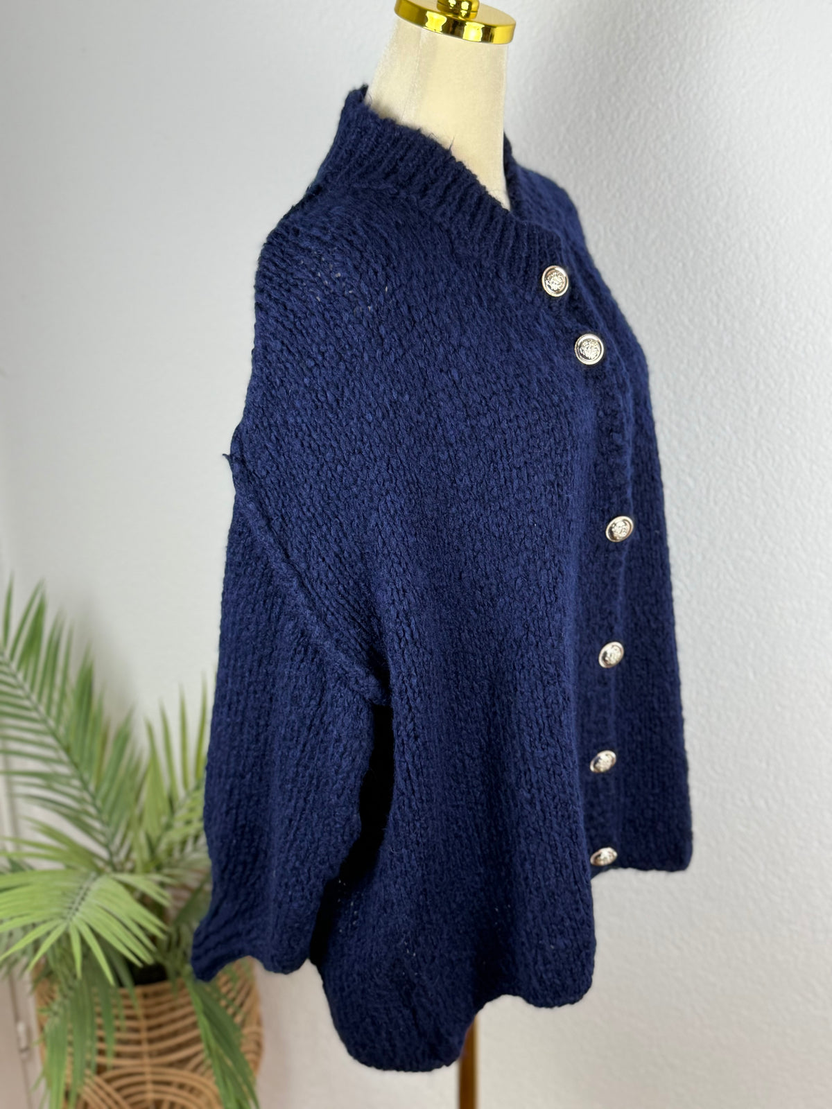 Ultra Oversize Strickcardigan mit Knopfleiste