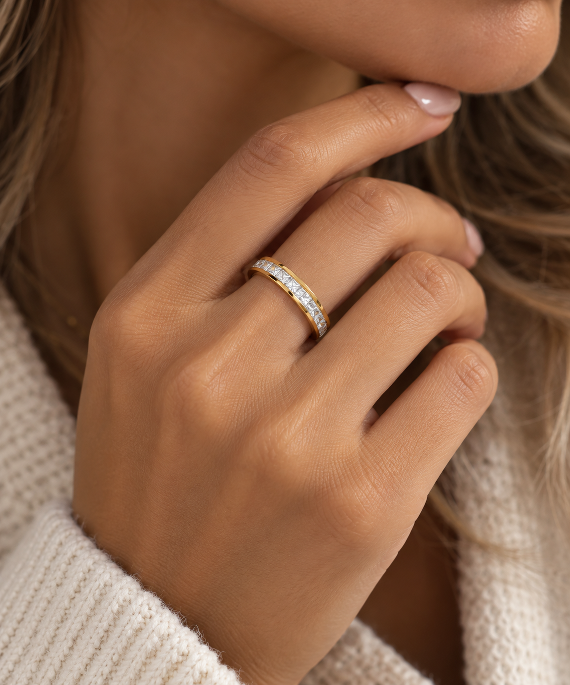 LEVIA Ring – 18K vergoldeter Edelstahl mit Zirkonia