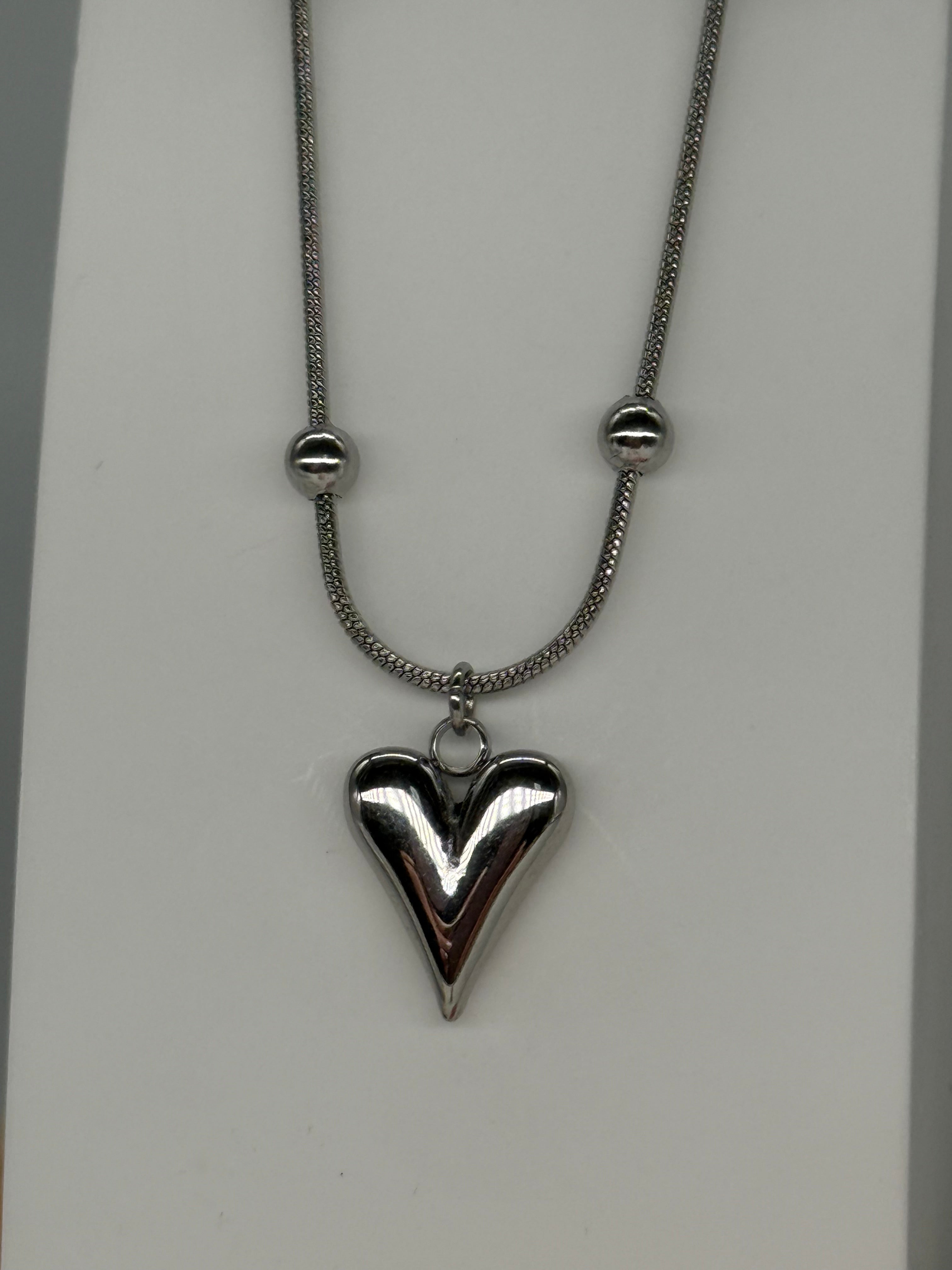 Kette HEARTS - wasserfest, rostfrei