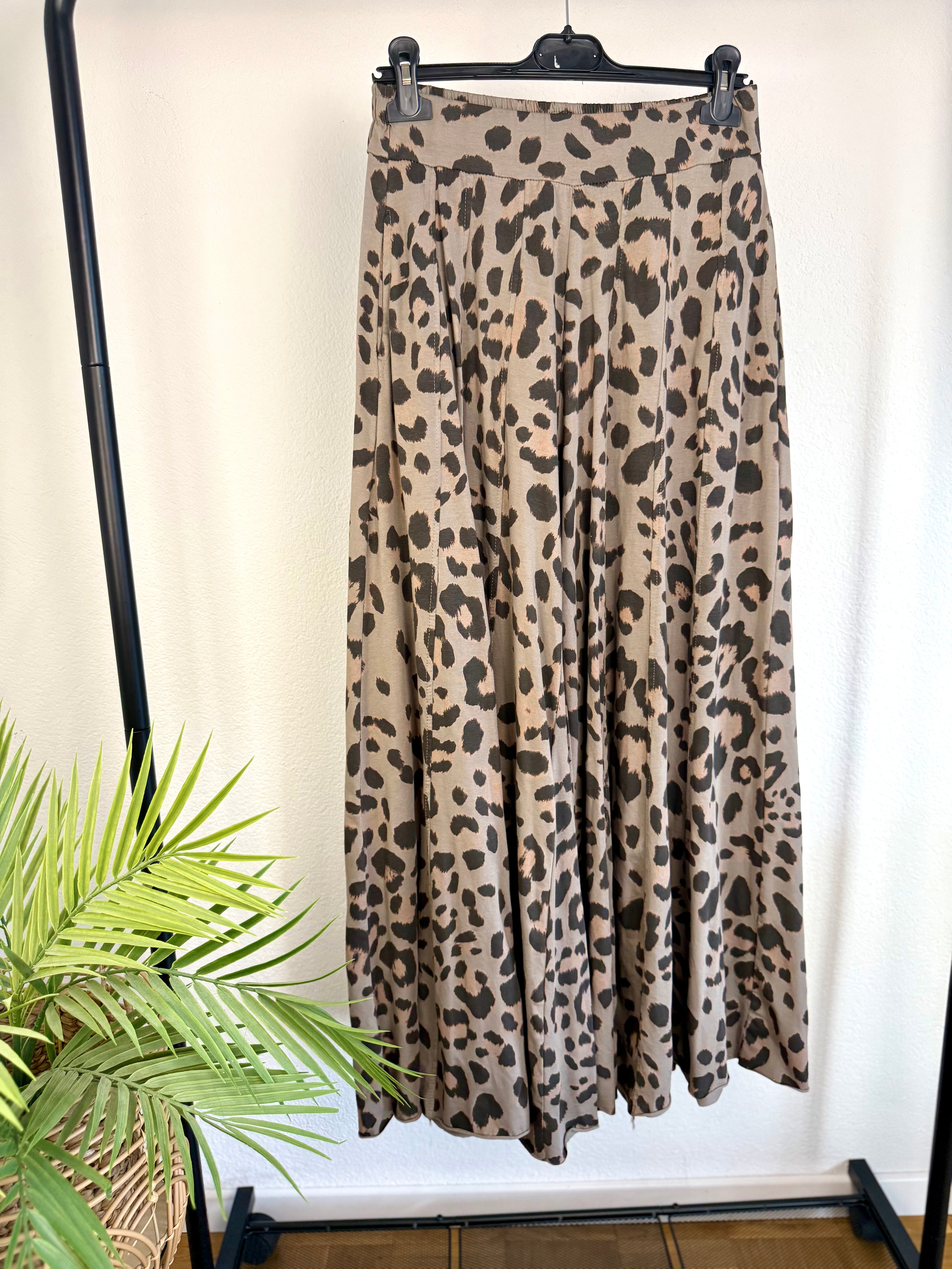 Ultra wide leg Hose mit Leoprint