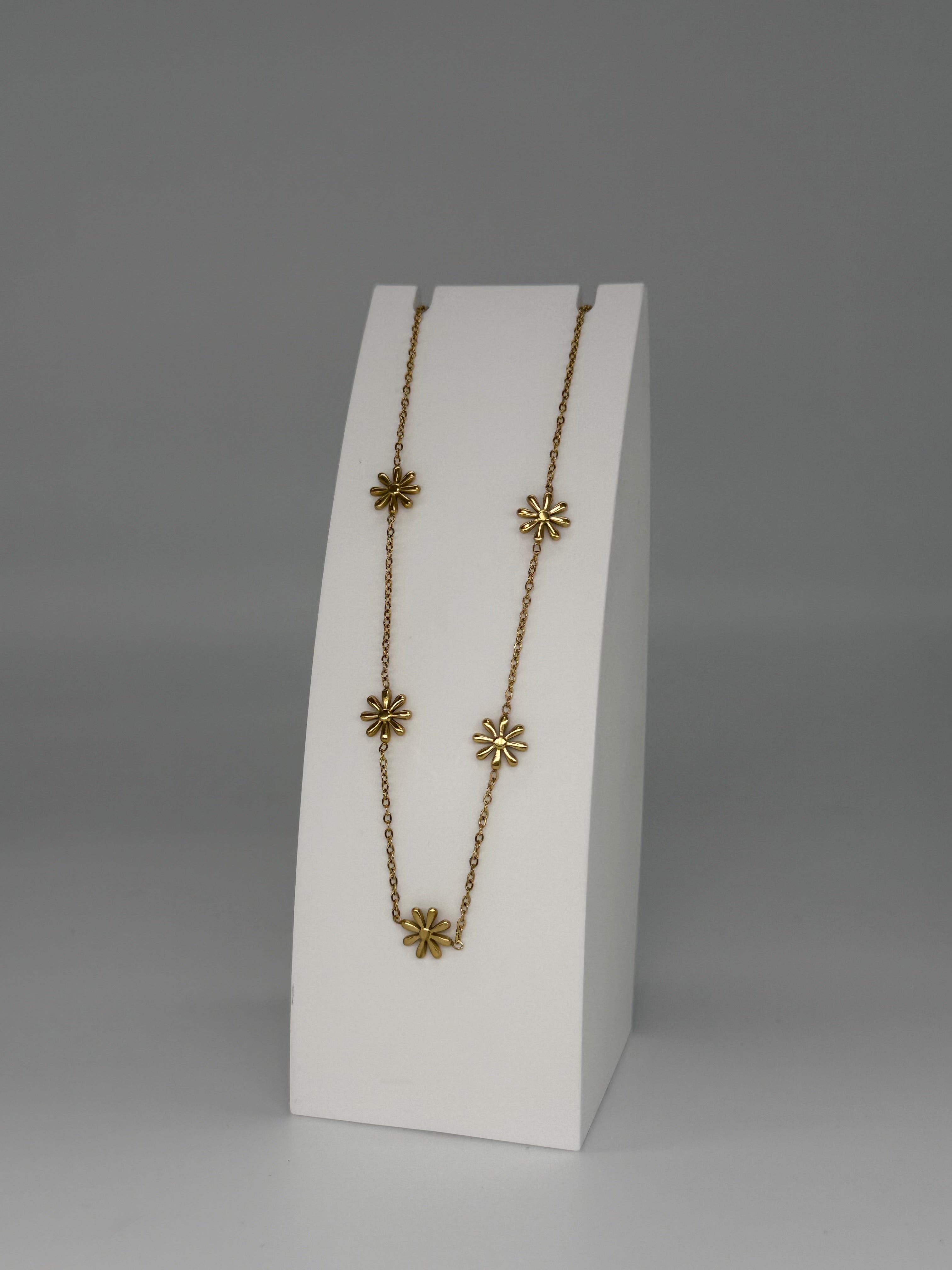 Kette mit Blumendesign