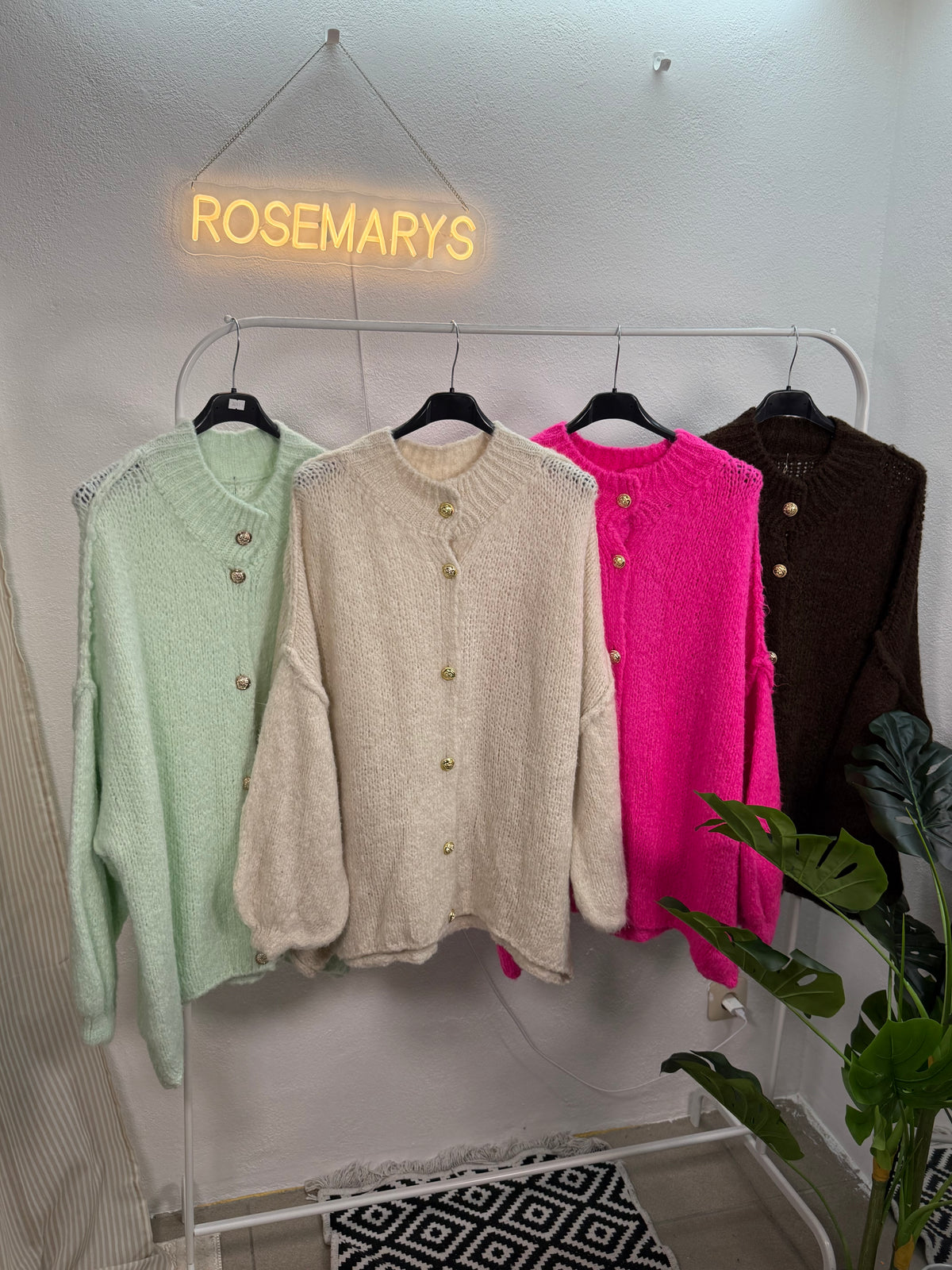 Ultra Oversize Strickcardigan mit Knopfleiste