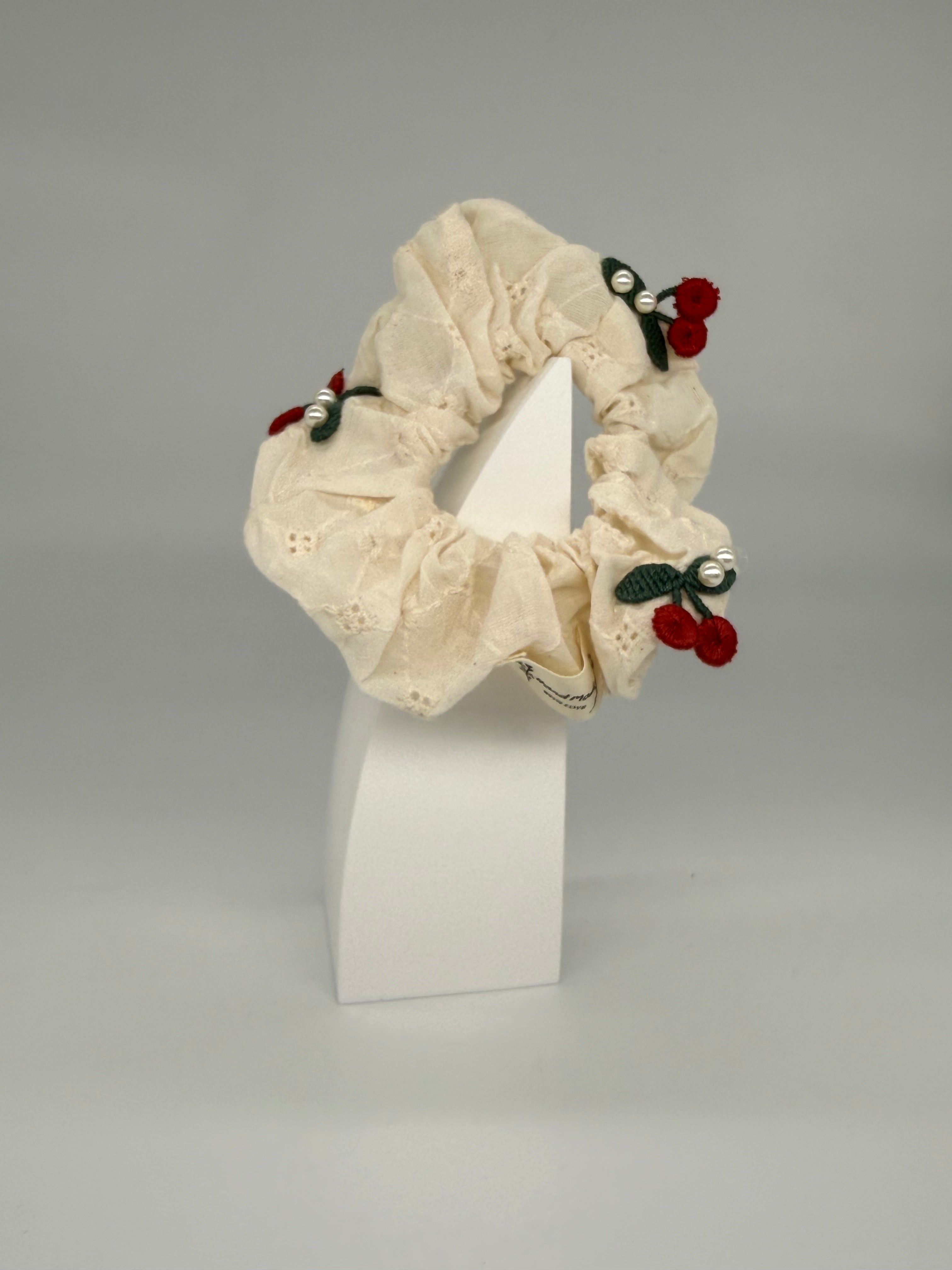 Scrunchie Cherrypie mit Perlen MIDI Size