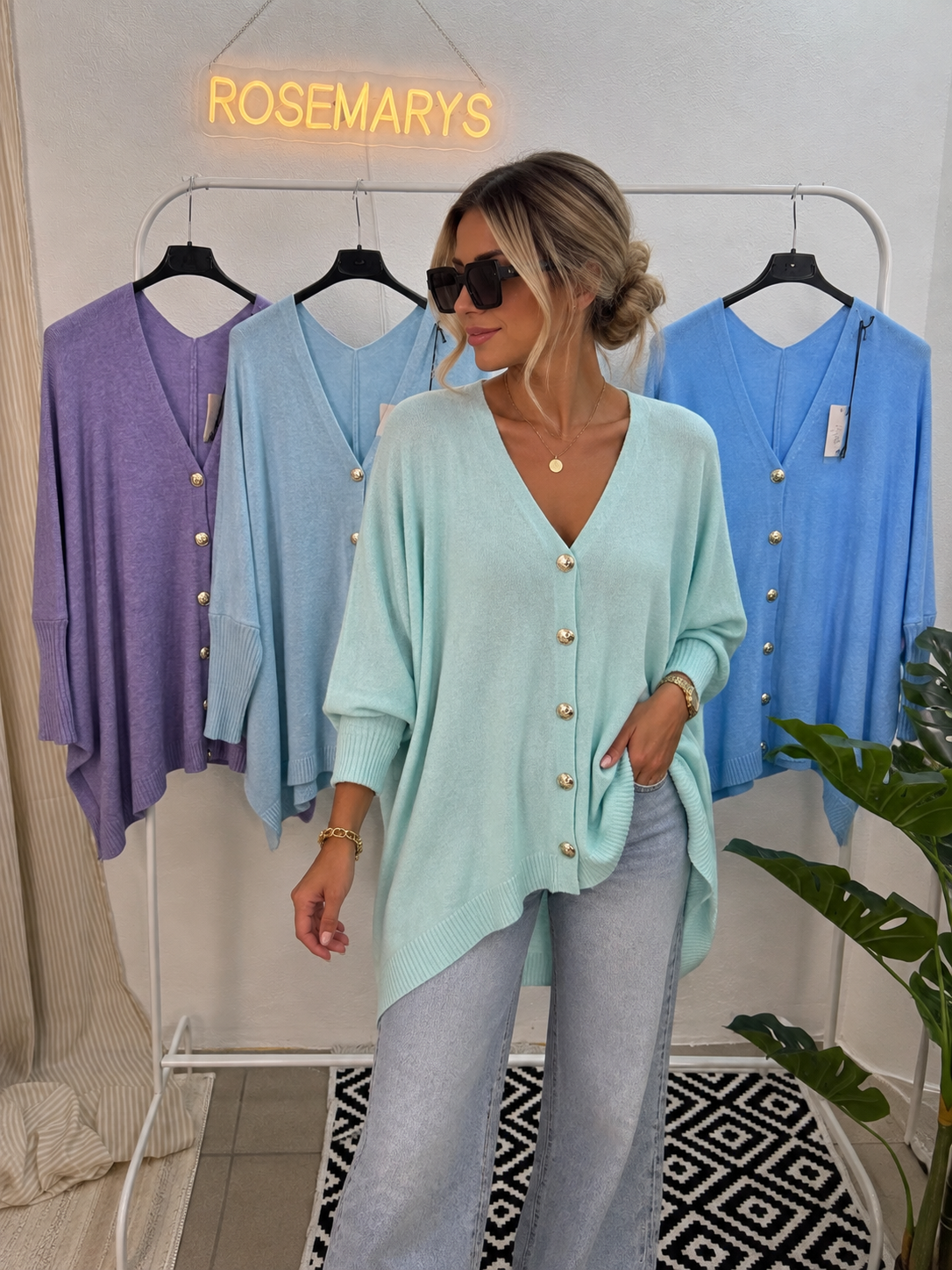 Ultra Oversize Strickjacke ELISA - butterweich dank Viskose - bis 48/50 tragbar