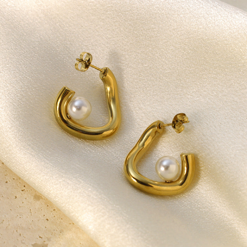 SIENNA Perlen-Creolen - in Silber und Gold - Edelstahl + 18K Vergoldung
