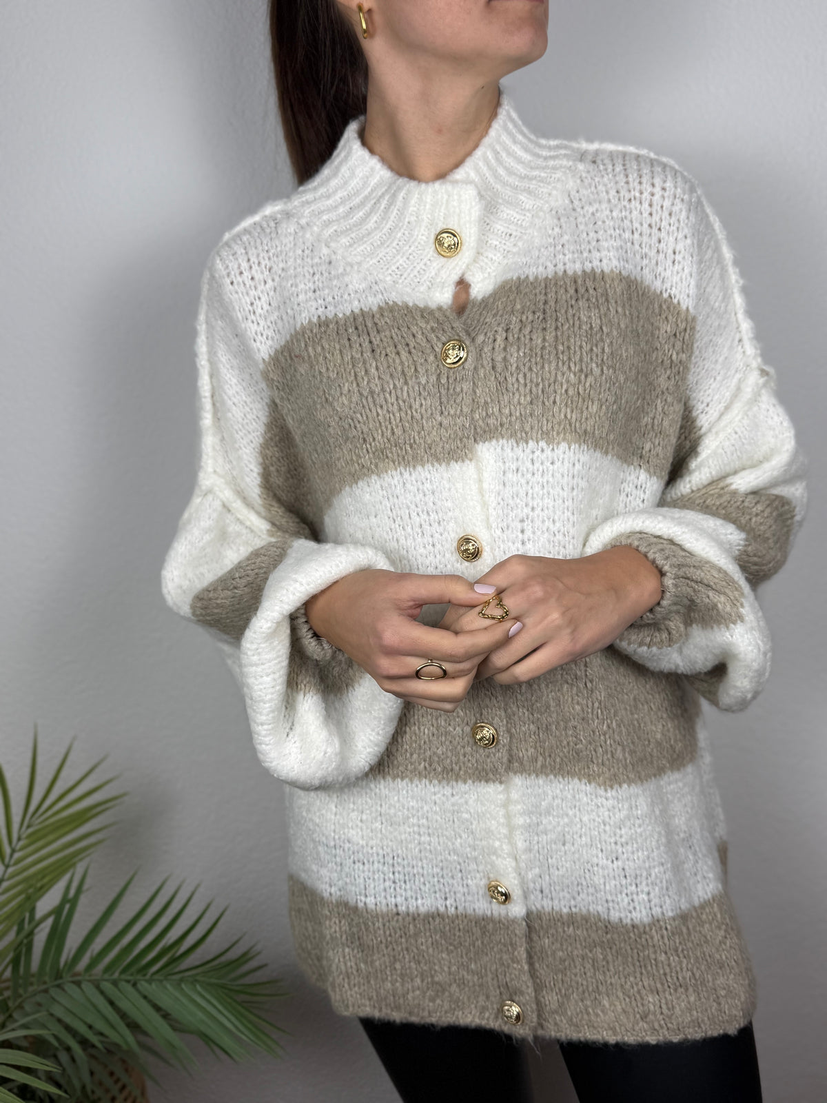 Ultra Oversize Cardigan gestreift mit Knopfleiste