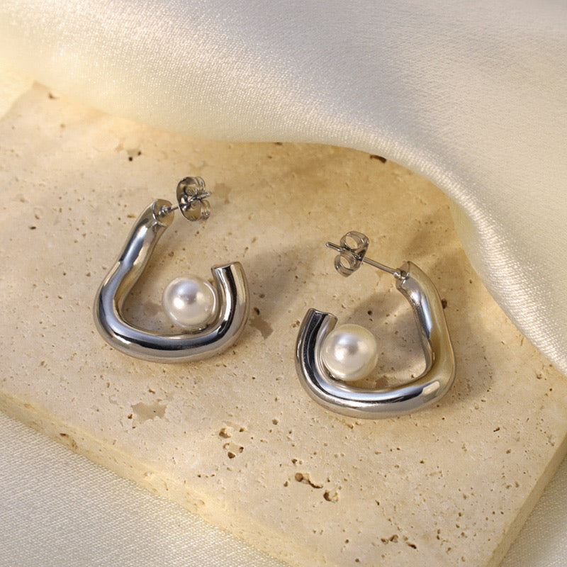 SIENNA Perlen-Creolen - in Silber und Gold - Edelstahl + 18K Vergoldung