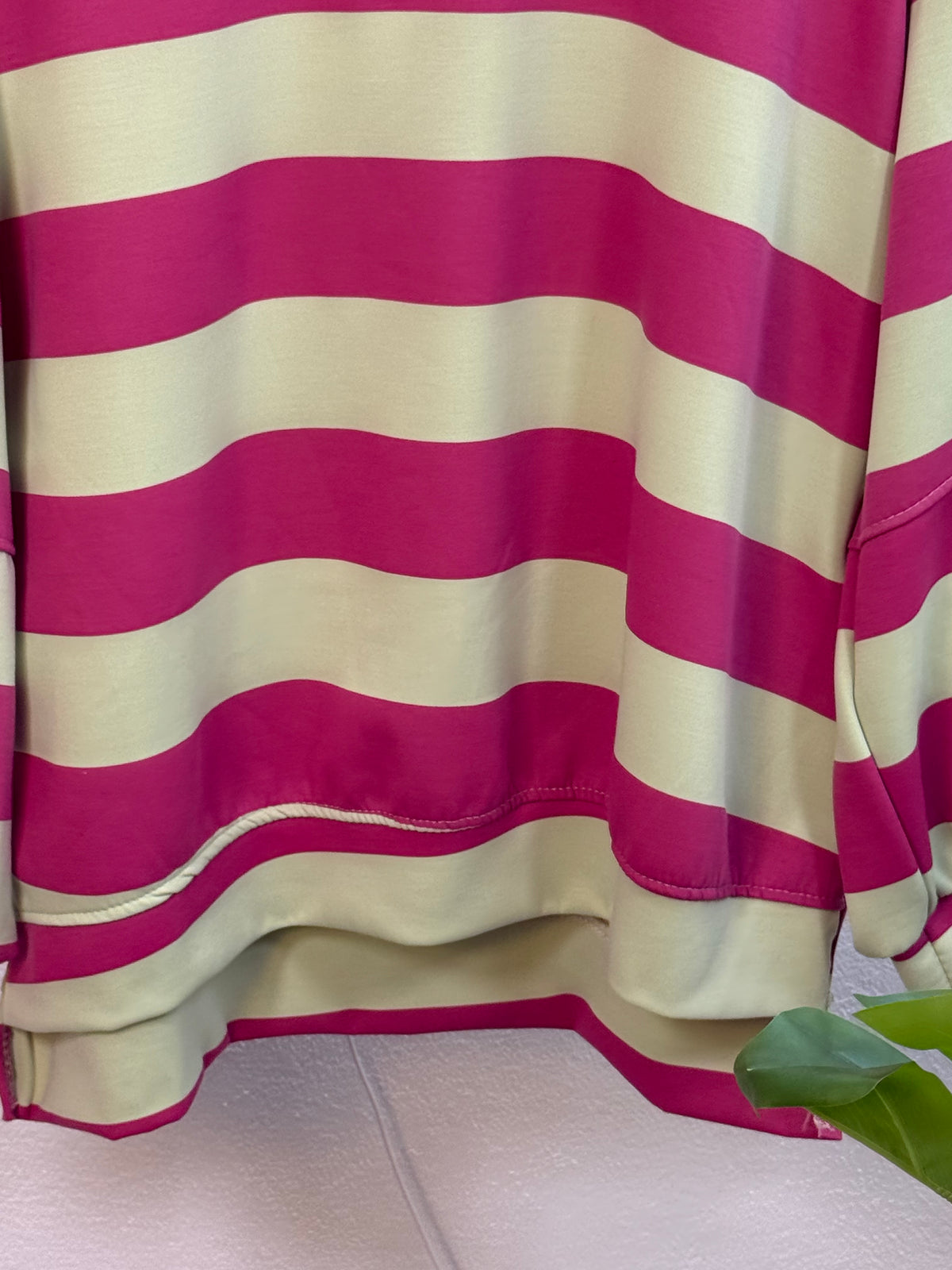 Color Crush Oversize-Pullover 🌈 - mit Streifen
