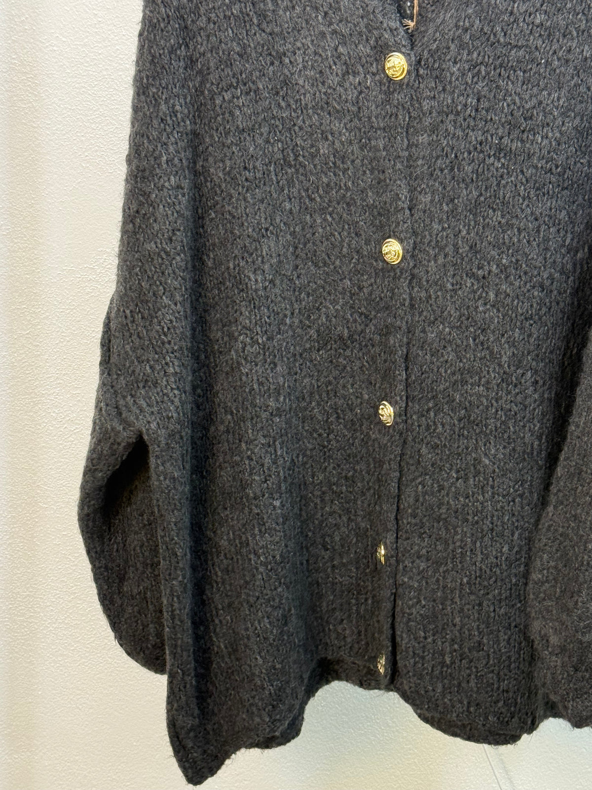 Ultra Oversize Strickcardigan mit Knopfleiste