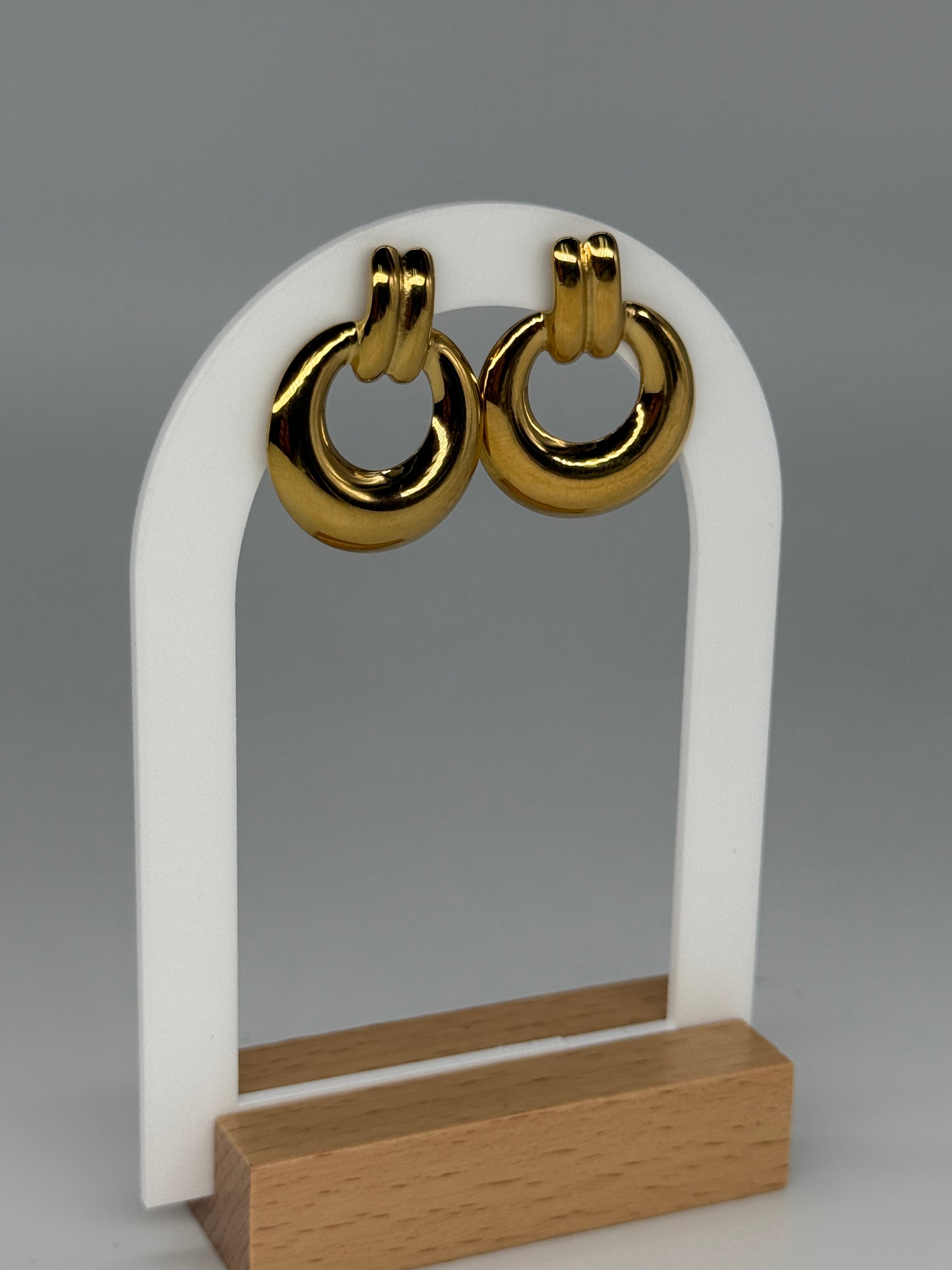 Ohrstecker Mathilda im Ringdesign aus Edelstahl
