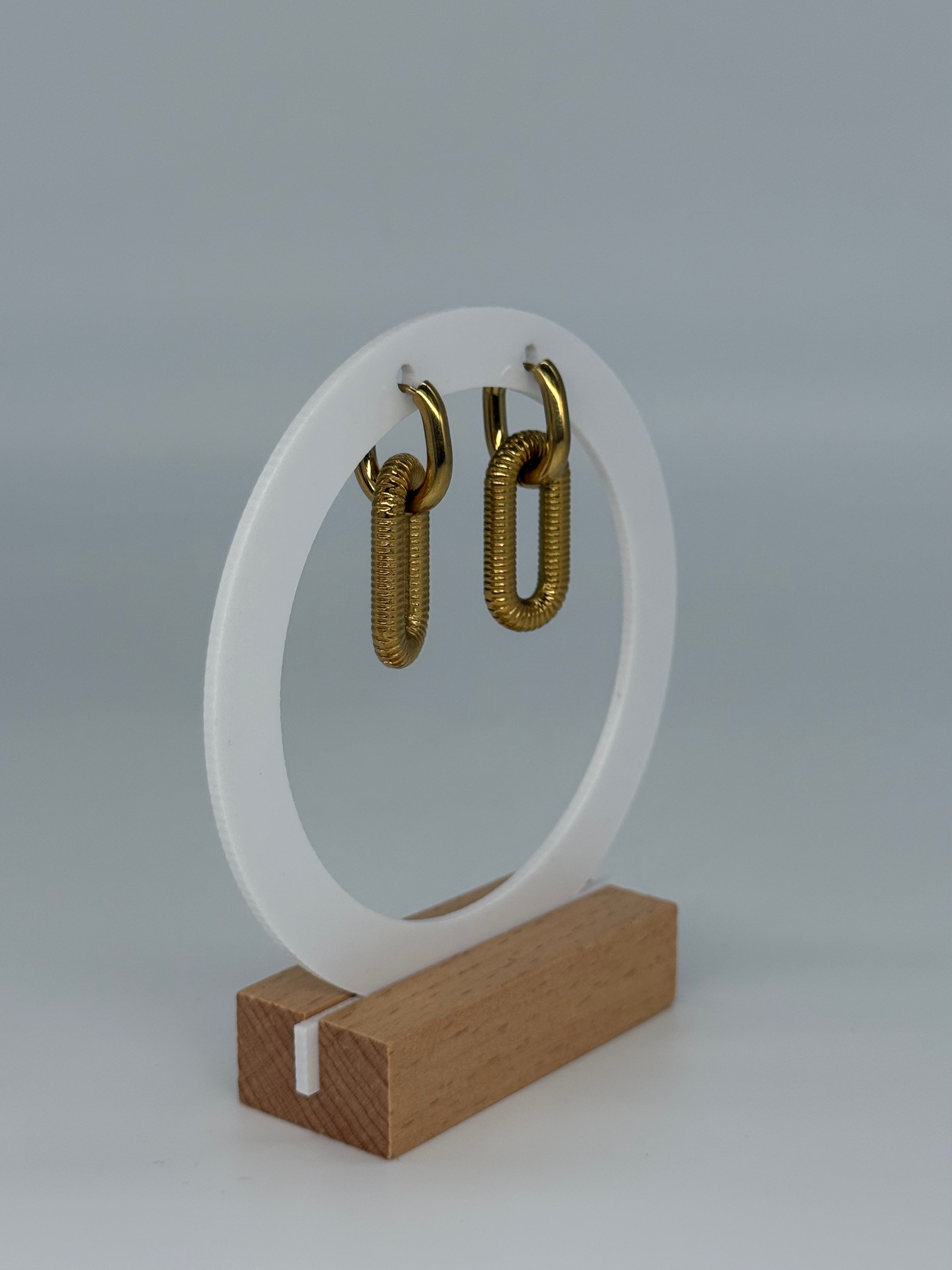 Elegante Creolen Ohrringe mit Anhänger - Edelstahl + 18K vergoldet