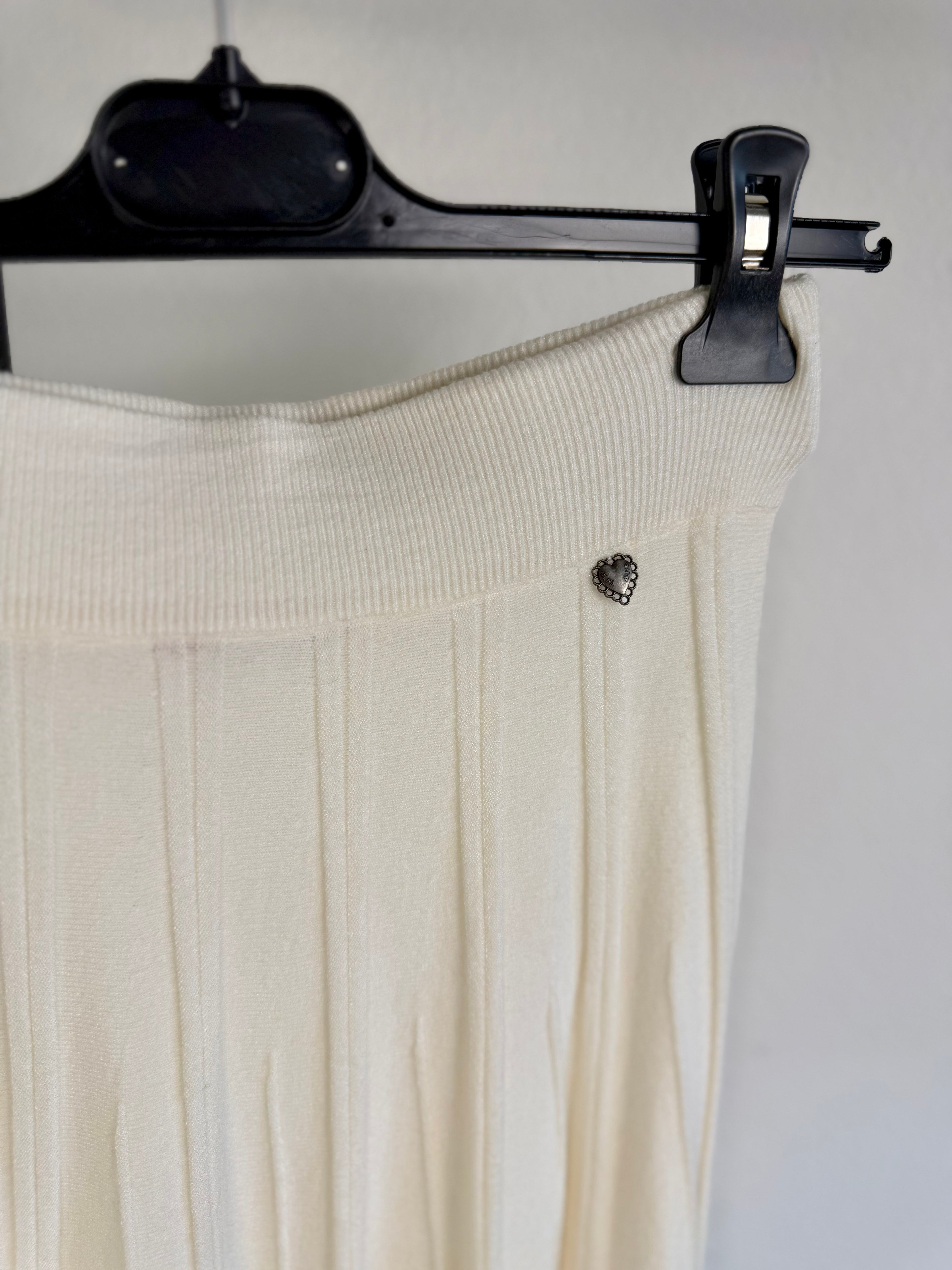 Weicher Strickrock mit Viskose