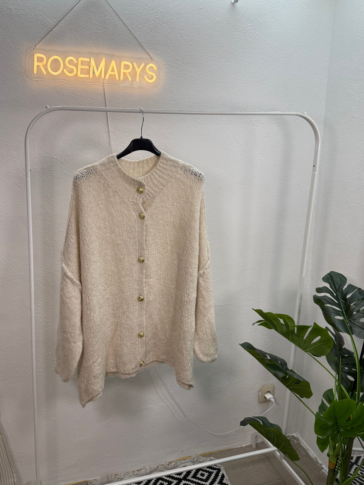 Ultra Oversize Strickcardigan mit Knopfleiste