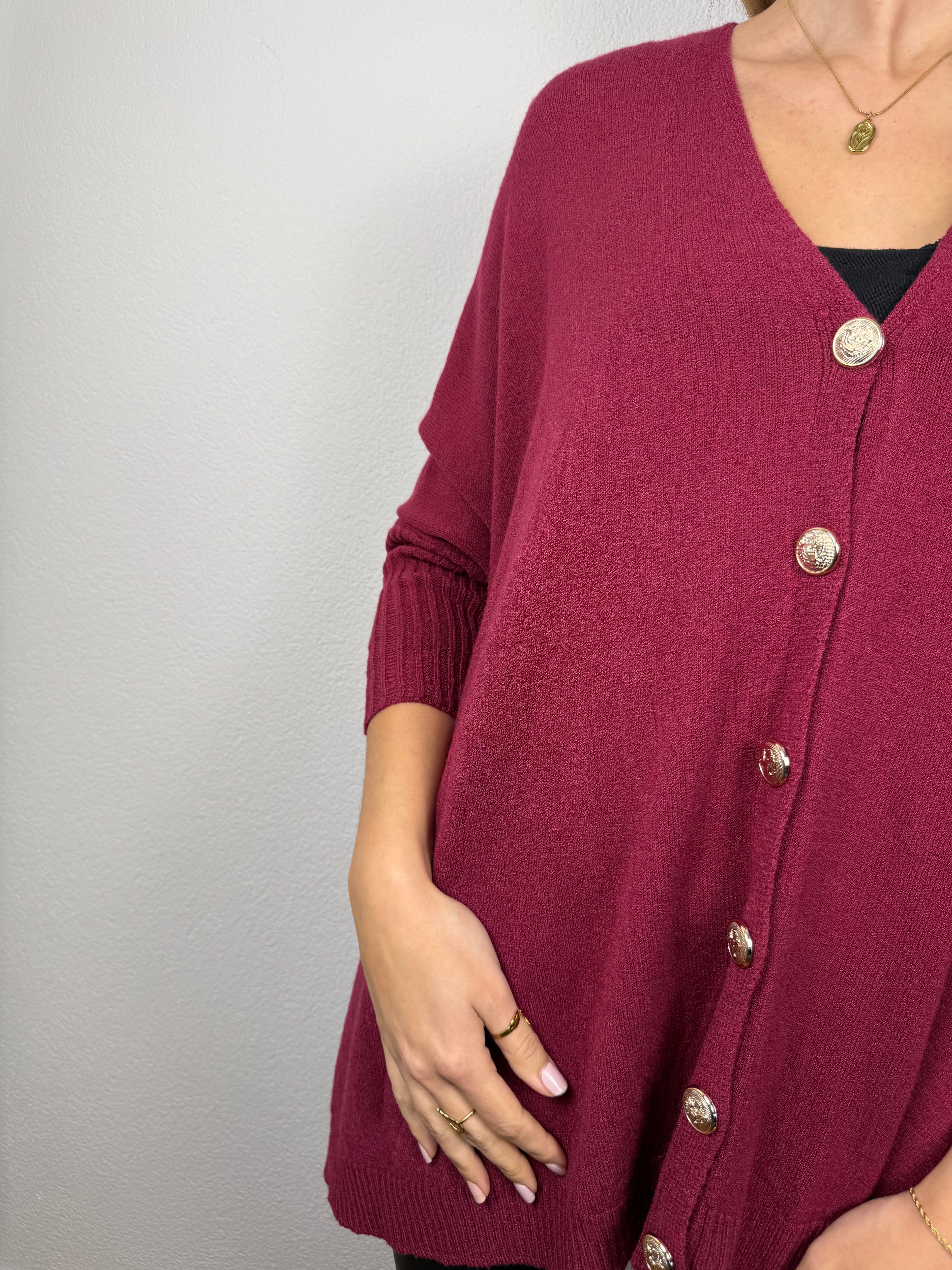 Ultra Oversize Strickjacke Elisa mit Knöpfen - butterweich dank Viskose (Kopie)