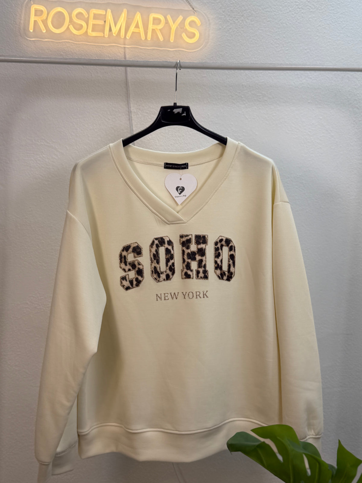 Soho Pullover – Leo Details 🐆✨- verschiedene Farben