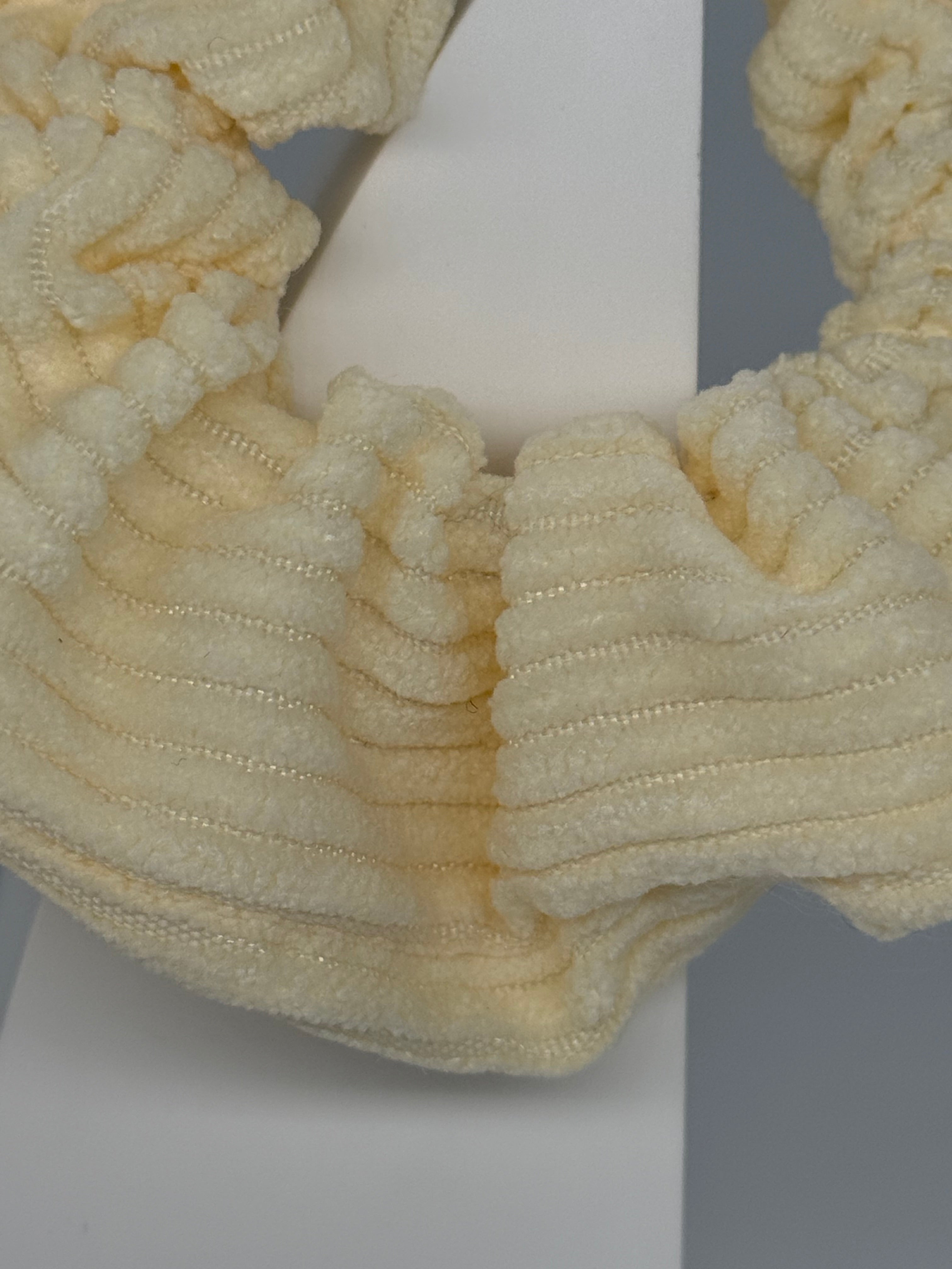 Scrunchie Streifen mit Struktur MIDI Size