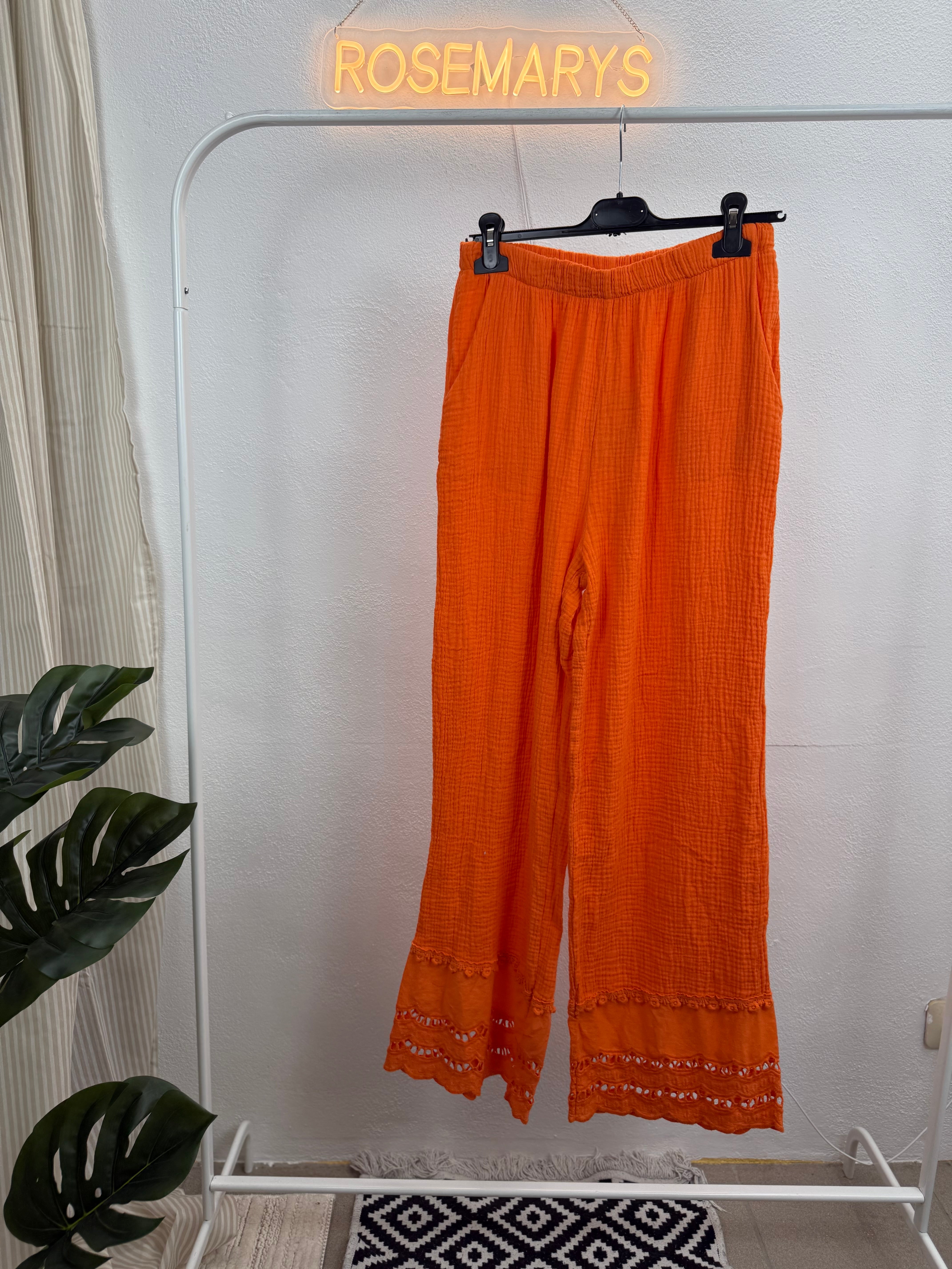Musselinhose MARY - 100% Baumwolle mit Spitzendetail