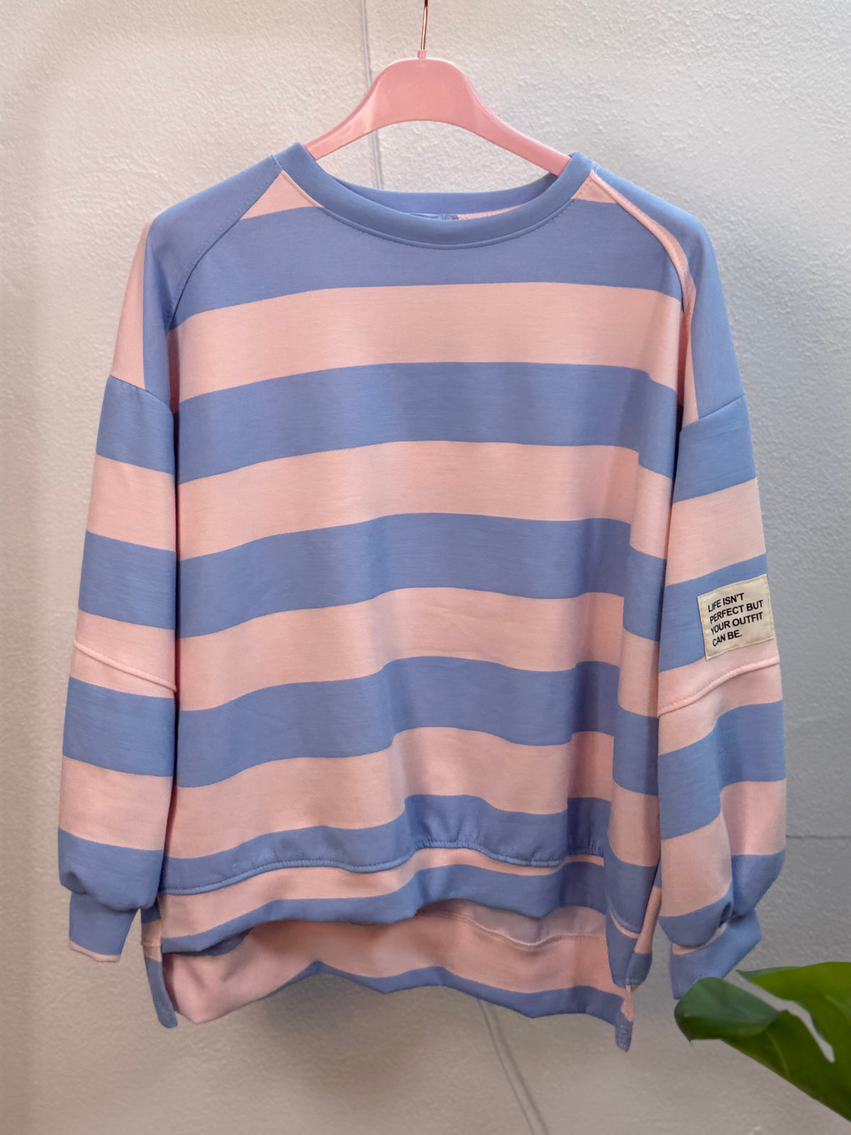 Color Crush Oversize-Pullover 🌈 - mit Streifen